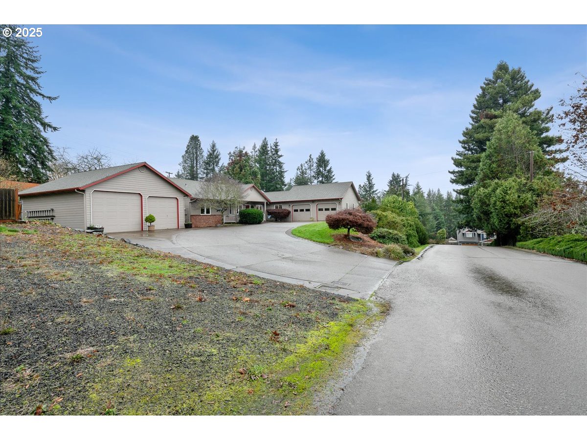 property viewer photo 1