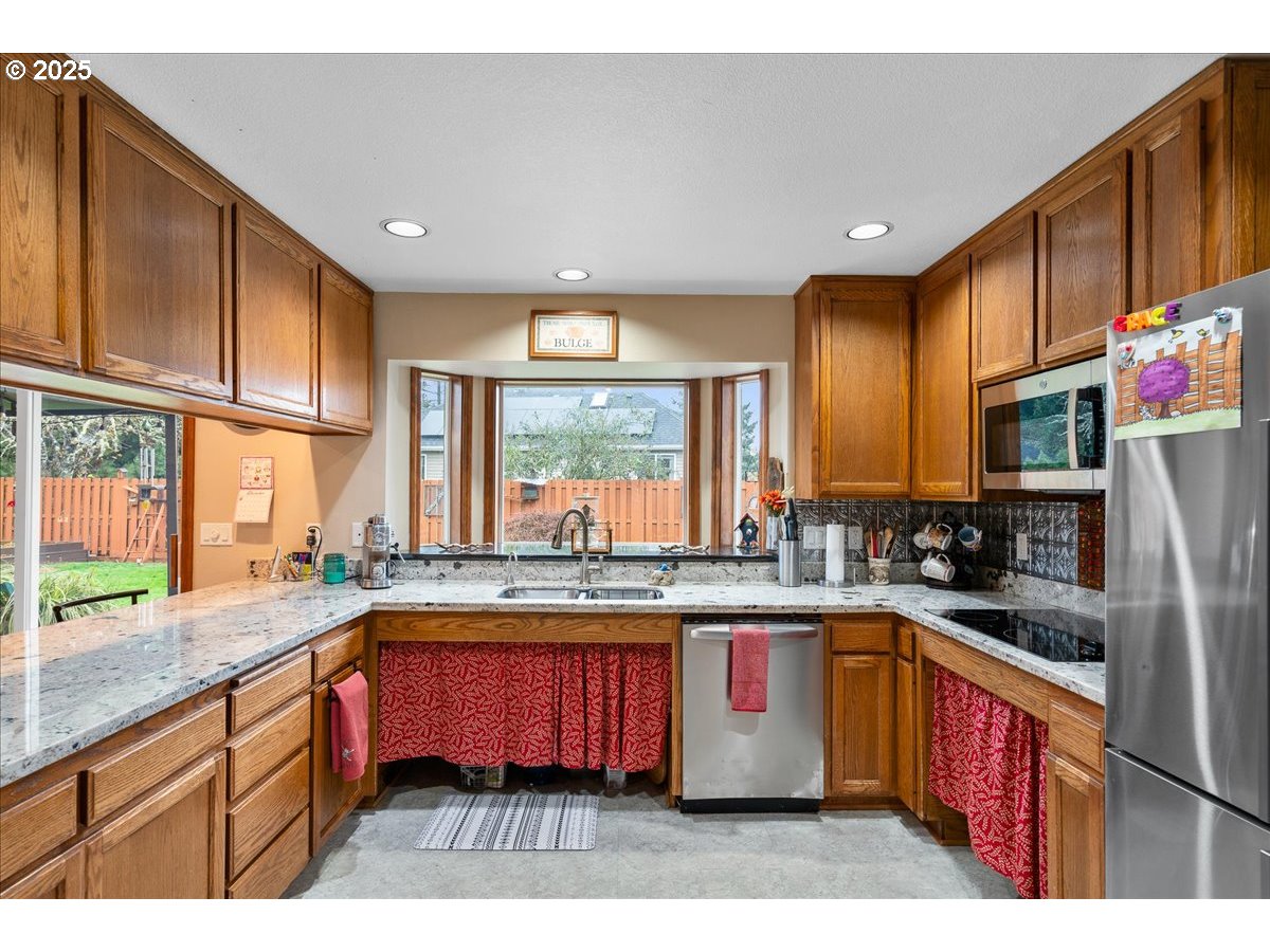property viewer photo 15