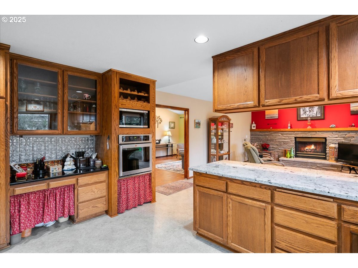 property viewer photo 17