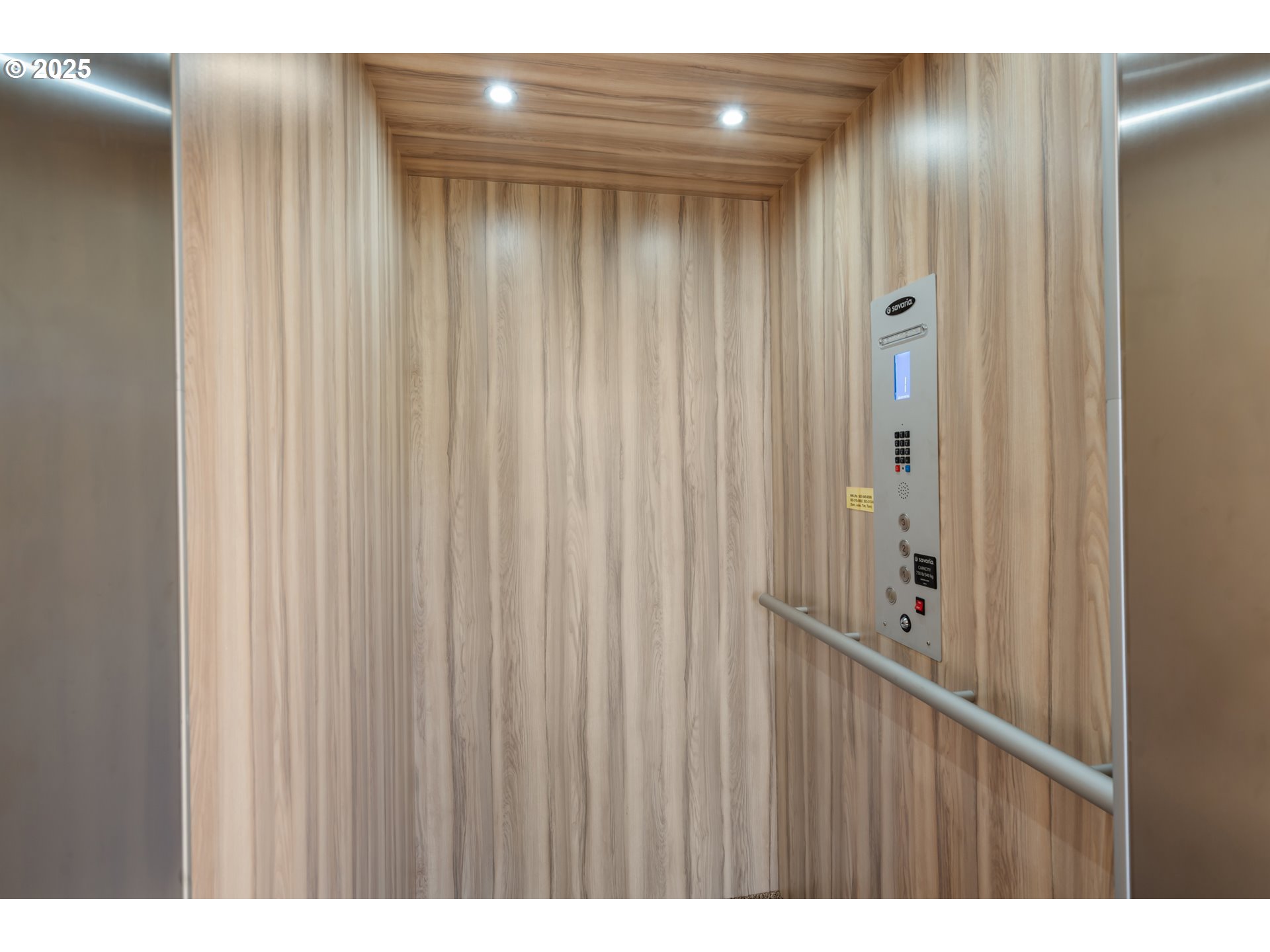 main property photo 23