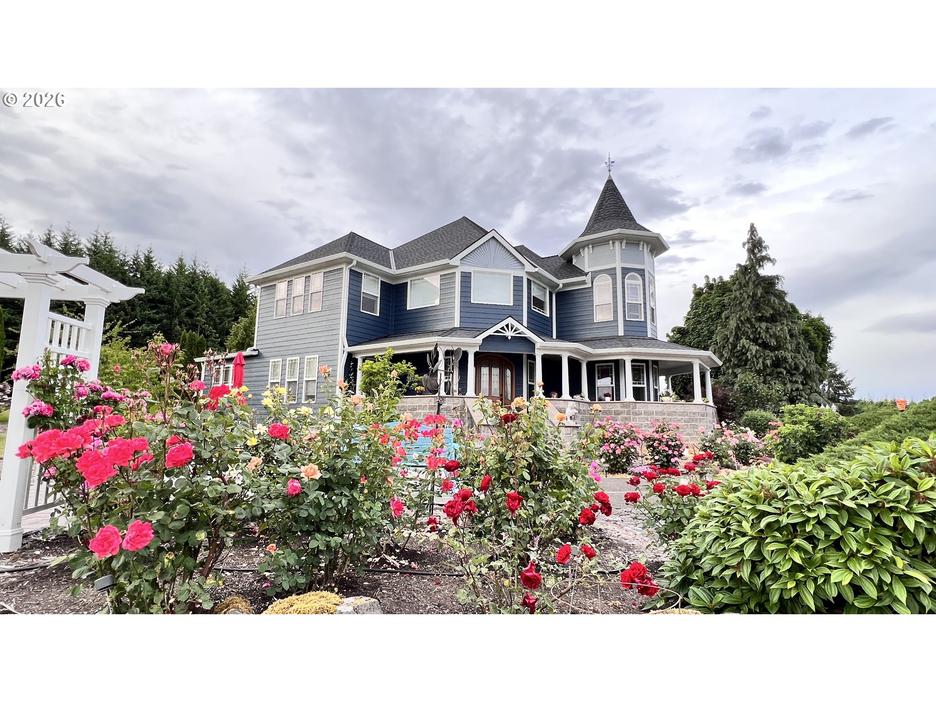main property photo 45