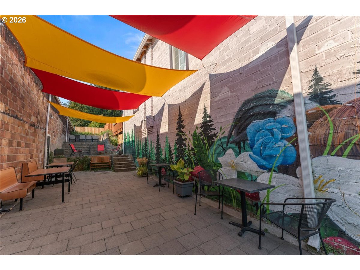 main property photo 44