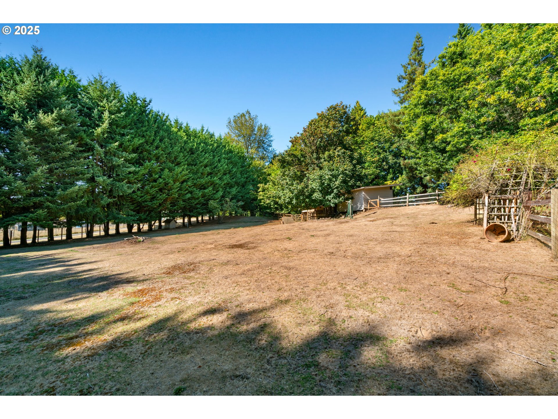 property viewer photo 29