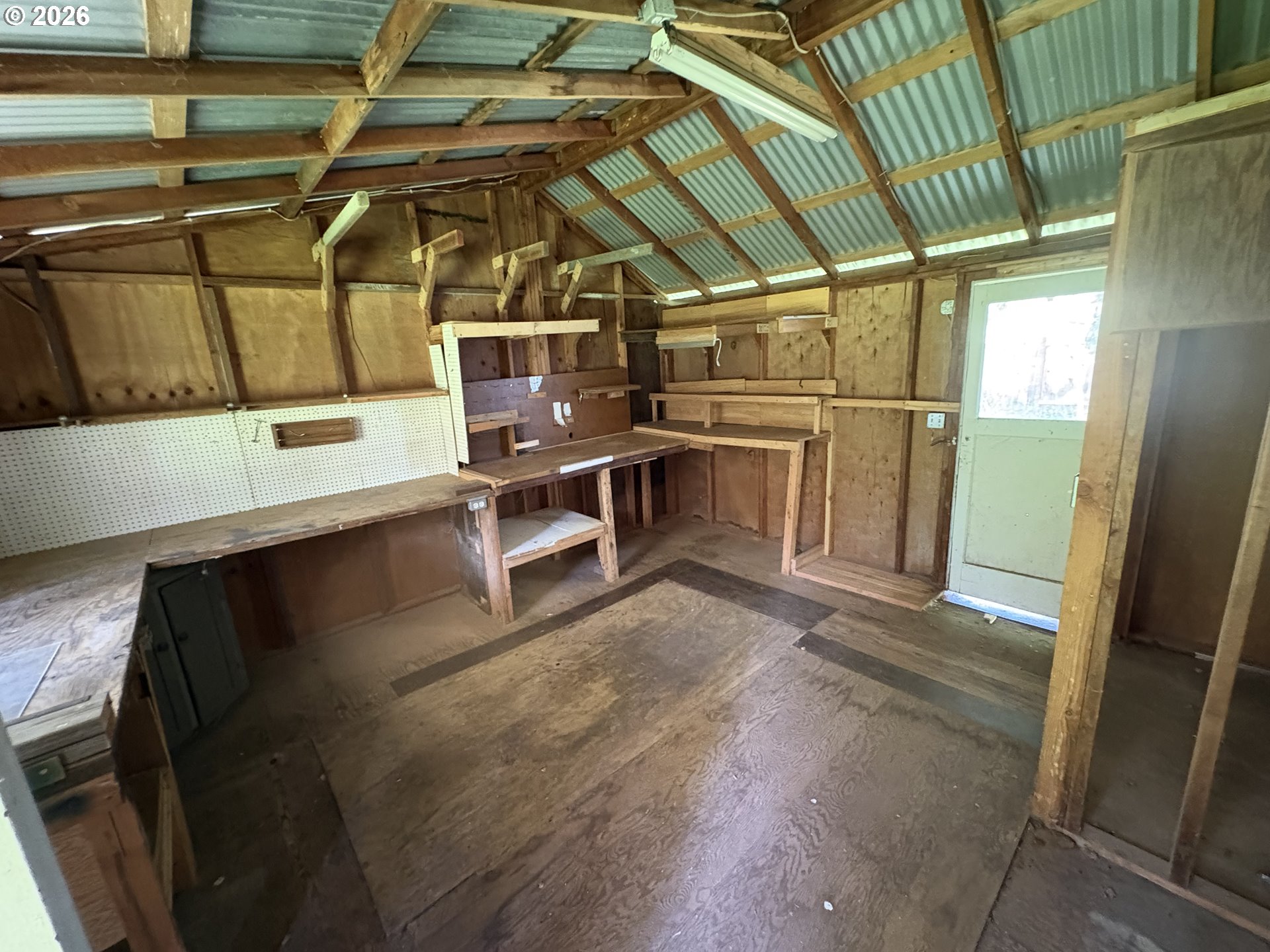 main property photo 19