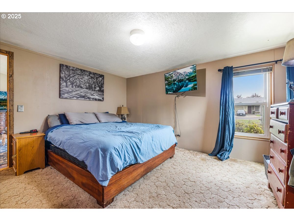 property viewer photo 21
