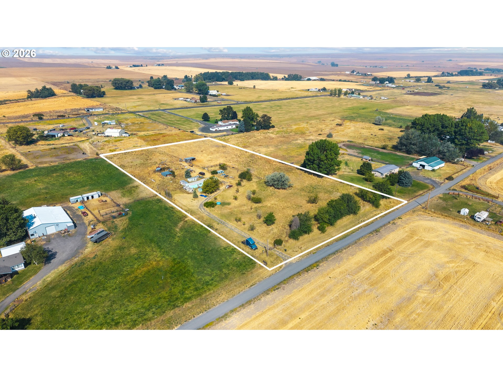 main property photo 3