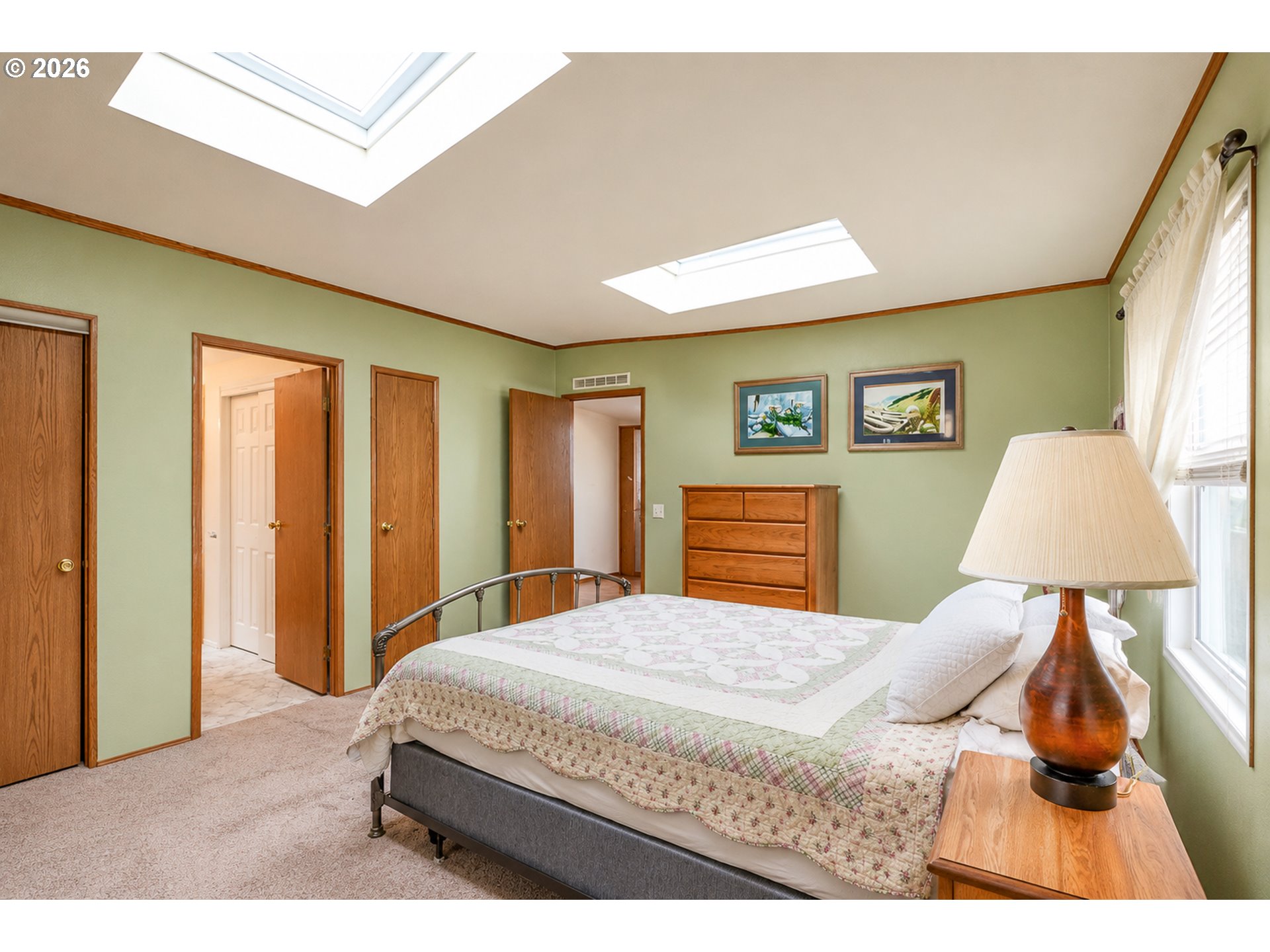 main property photo 20
