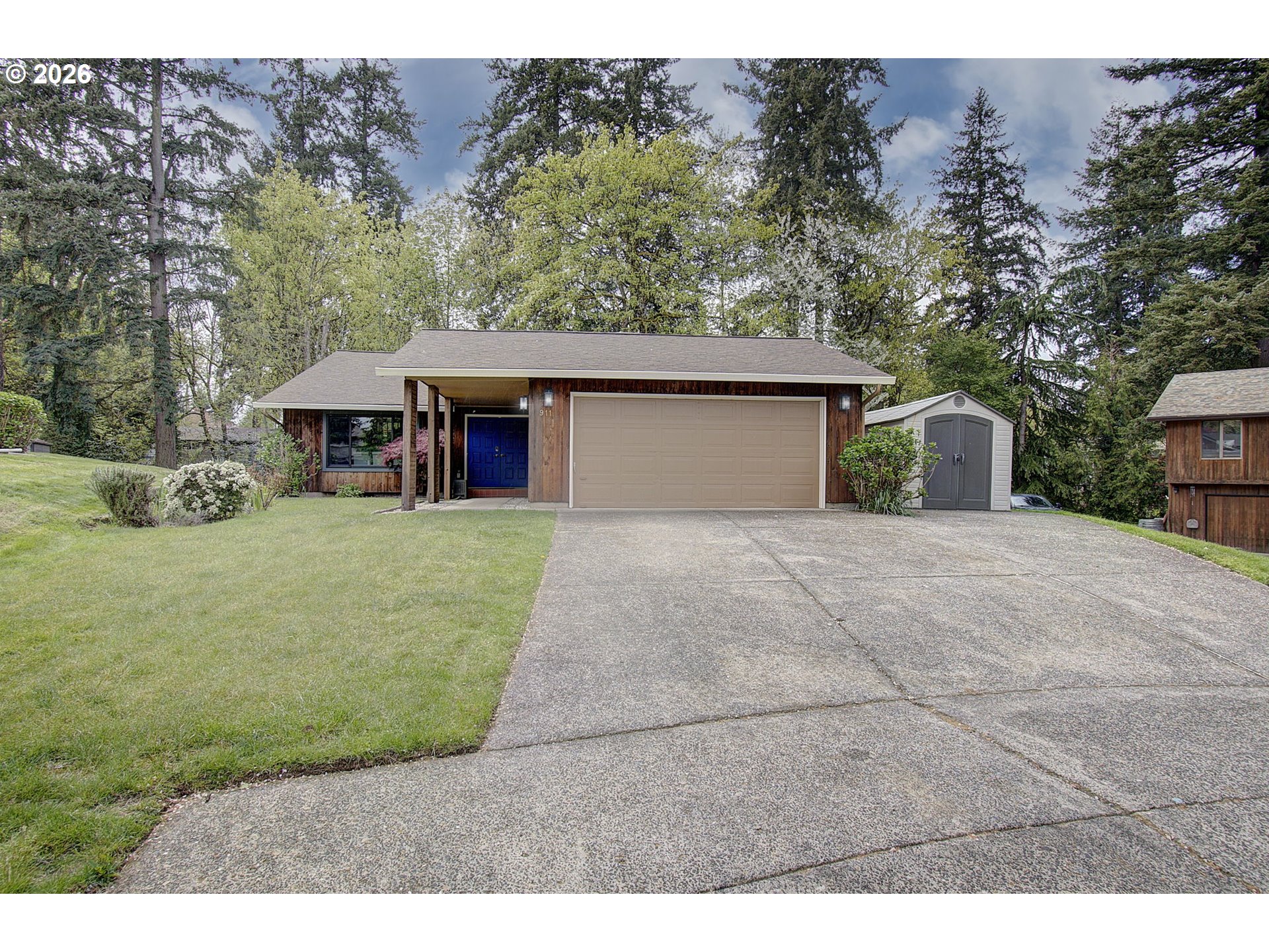 property viewer photo 1