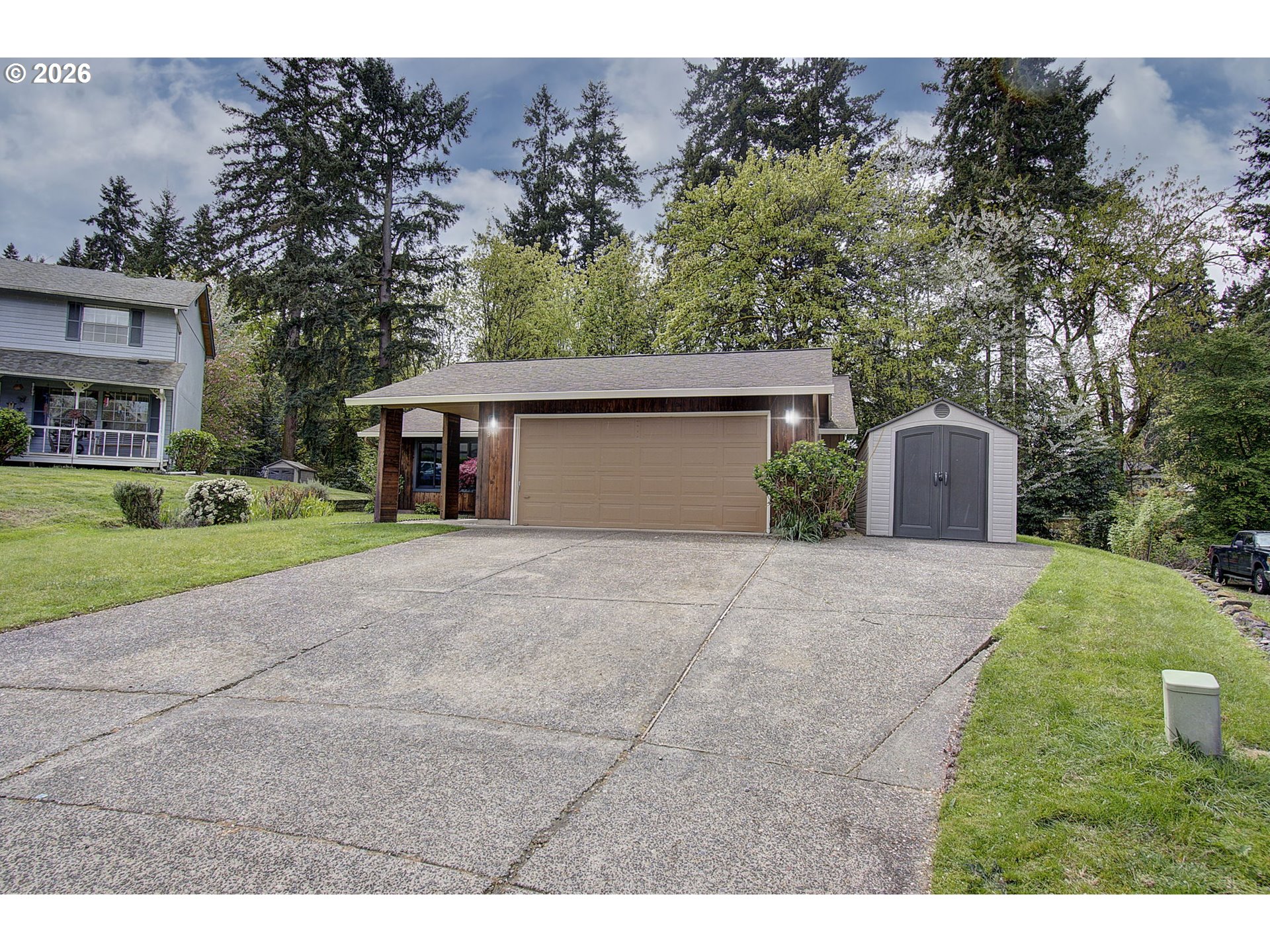 property viewer photo 2