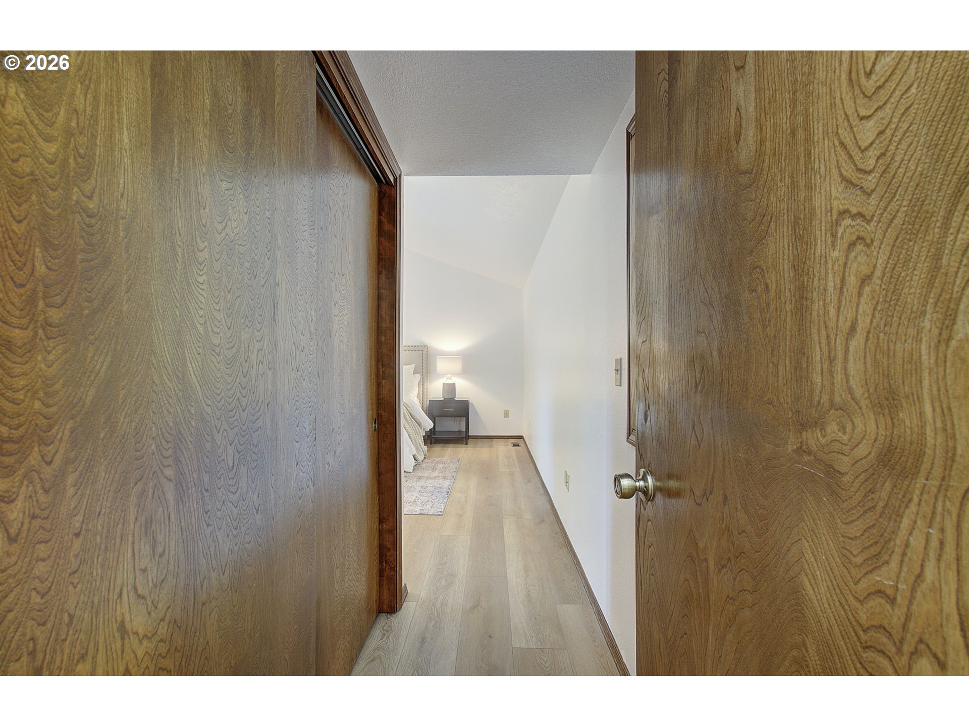 property viewer photo 30