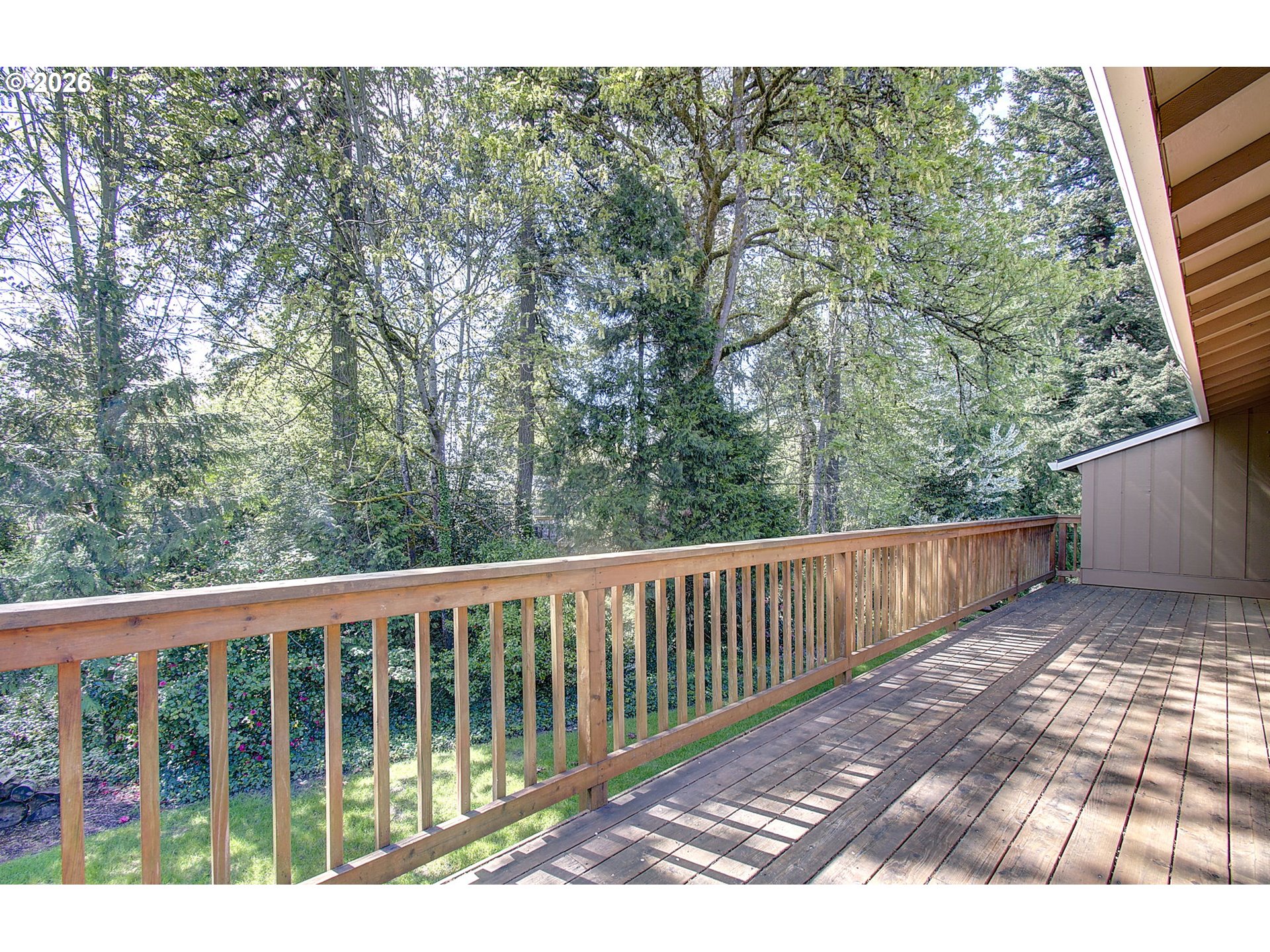 property viewer photo 32
