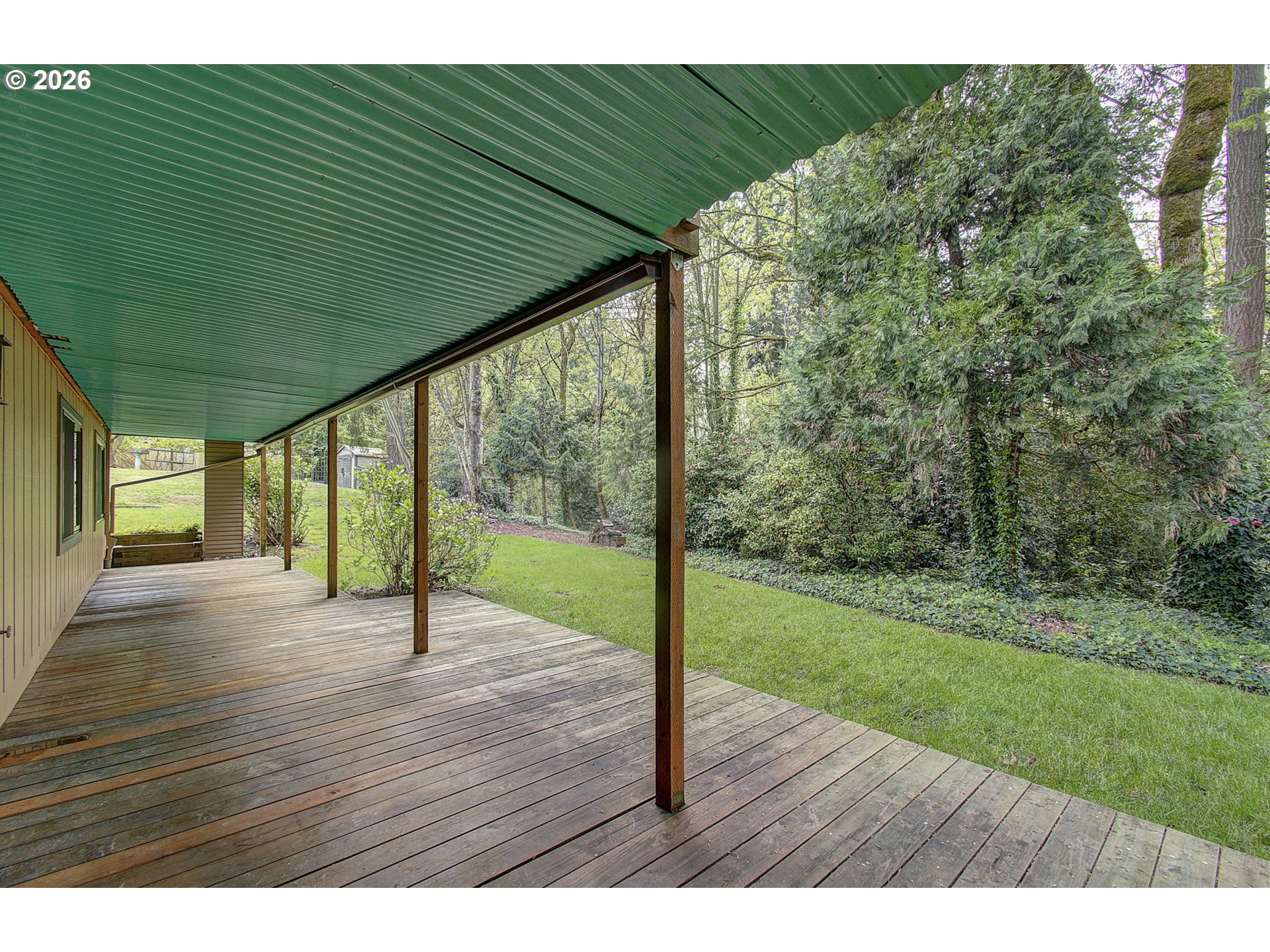 property viewer photo 36