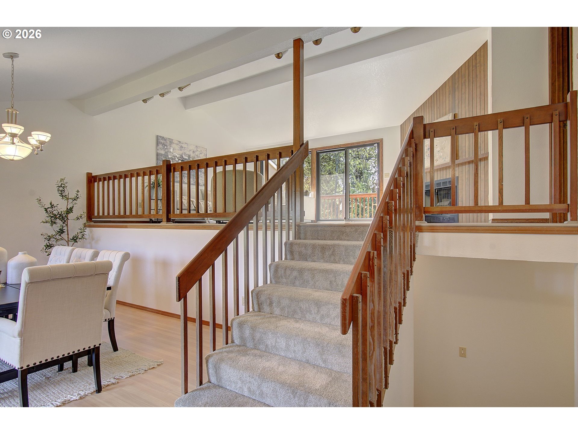 property viewer photo 5
