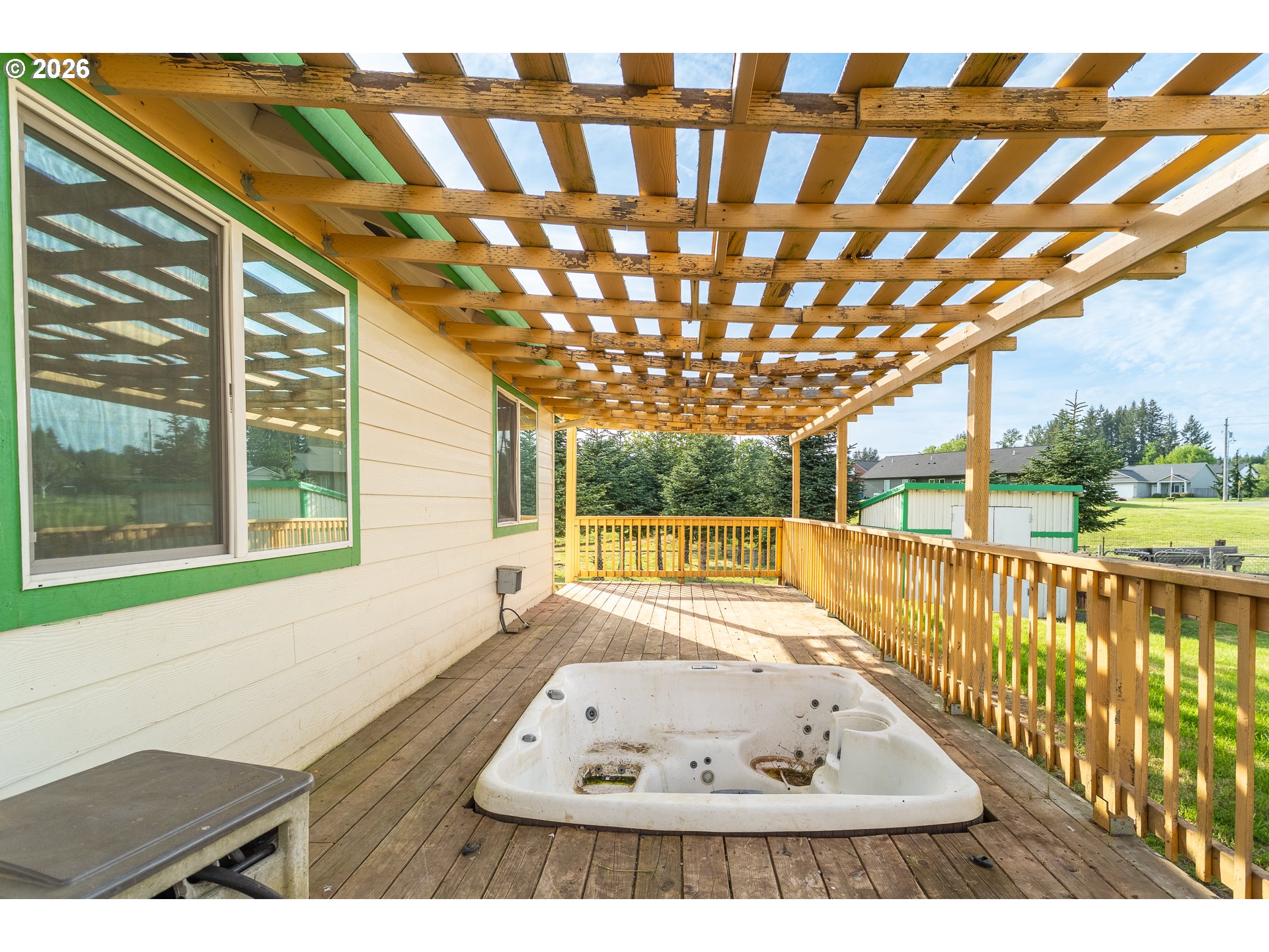 main property photo 35