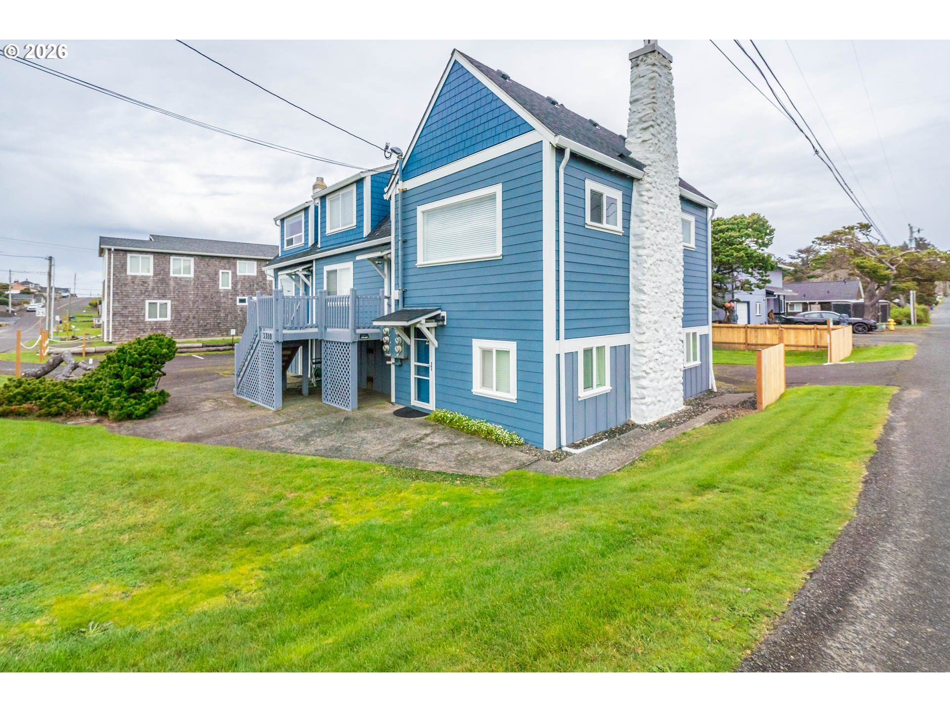 main property photo 22