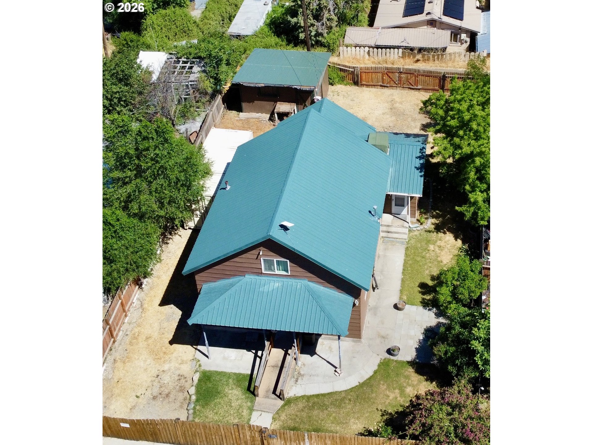 main property photo 2