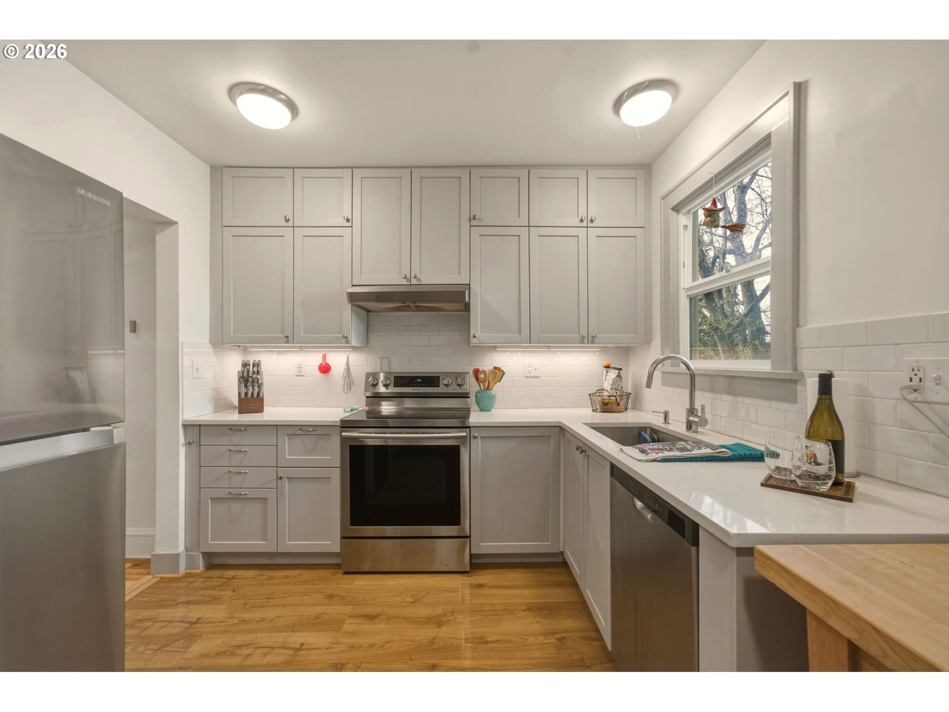 property viewer photo 12