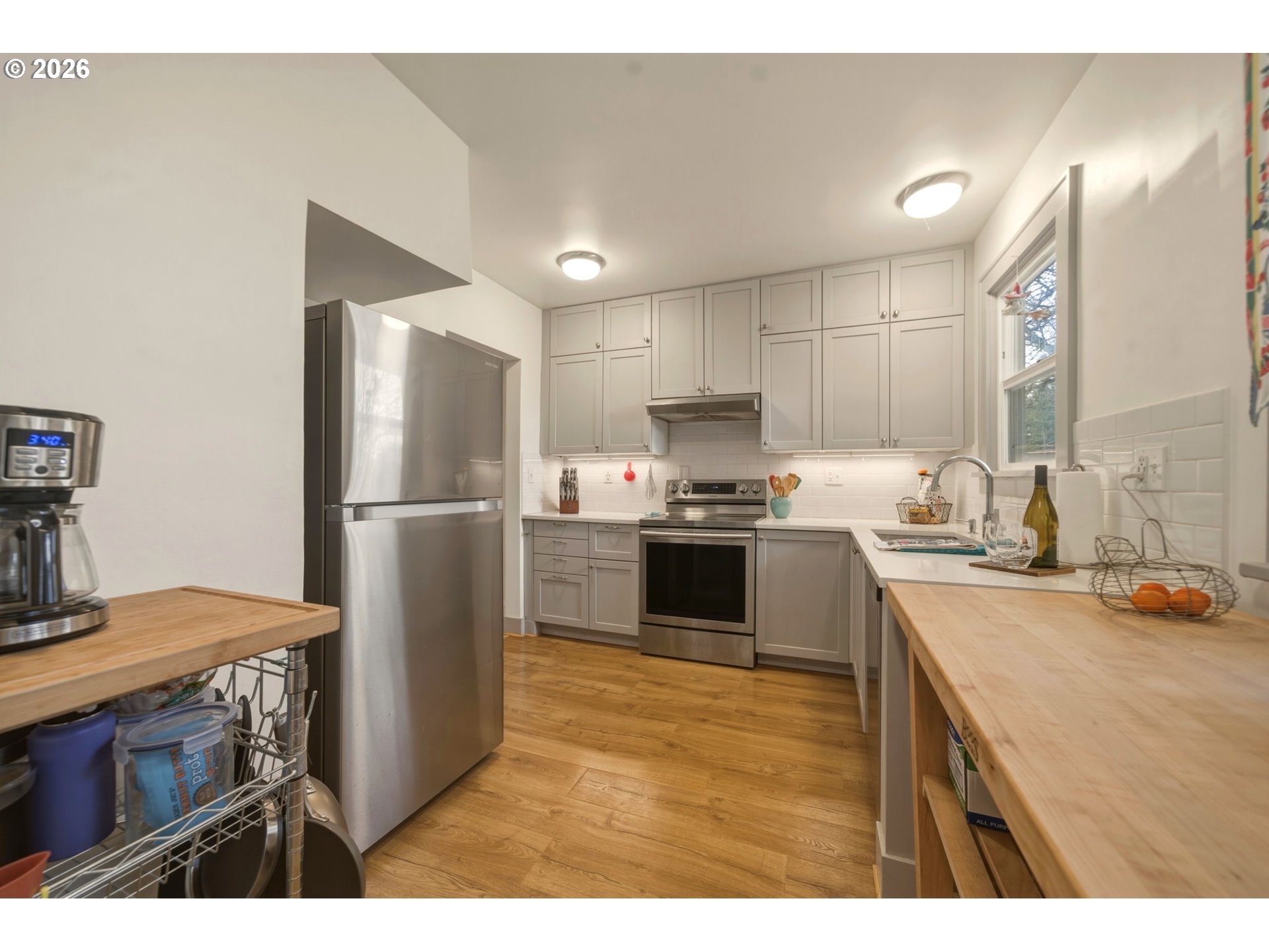 property viewer photo 13
