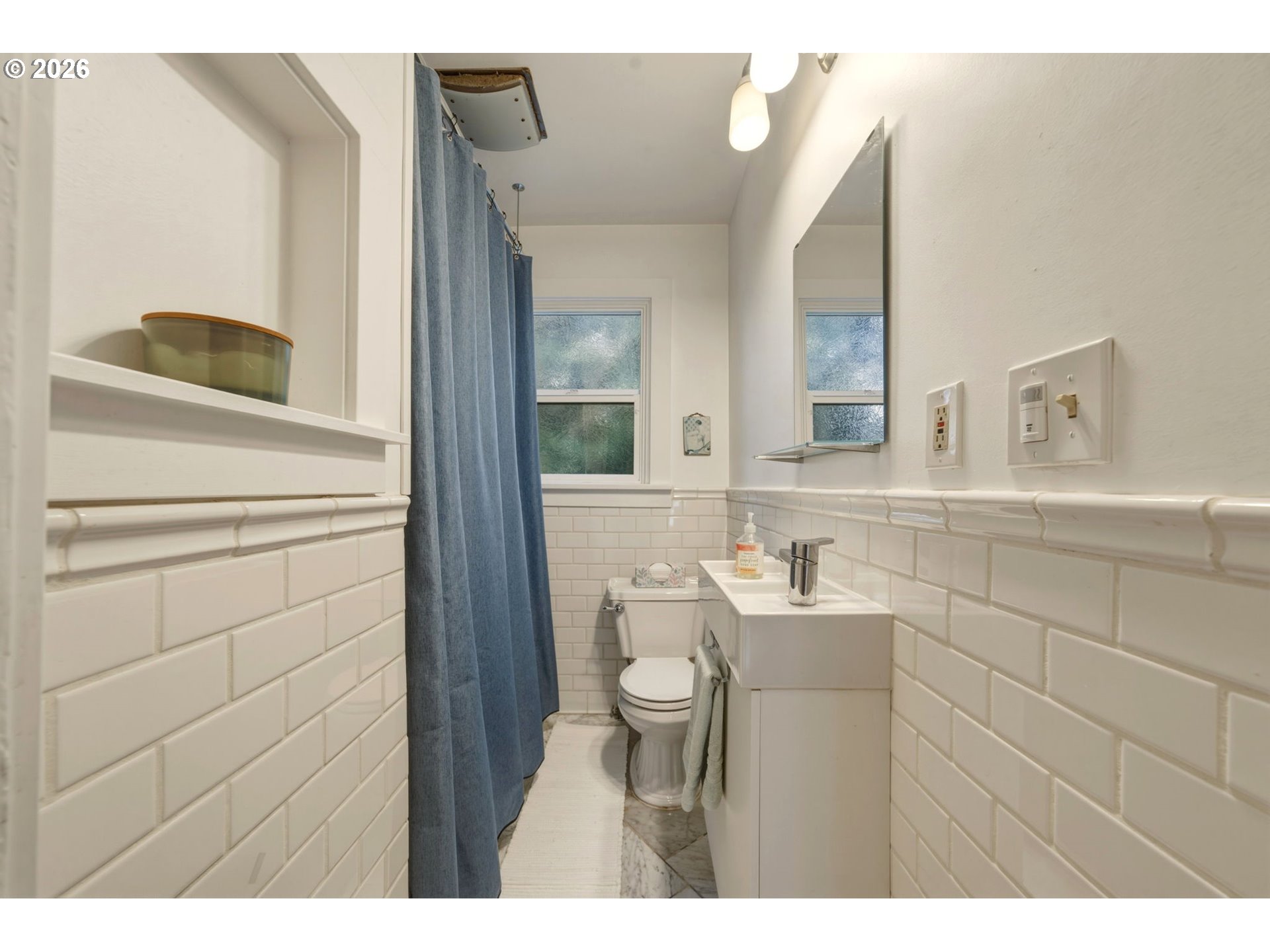 property viewer photo 23