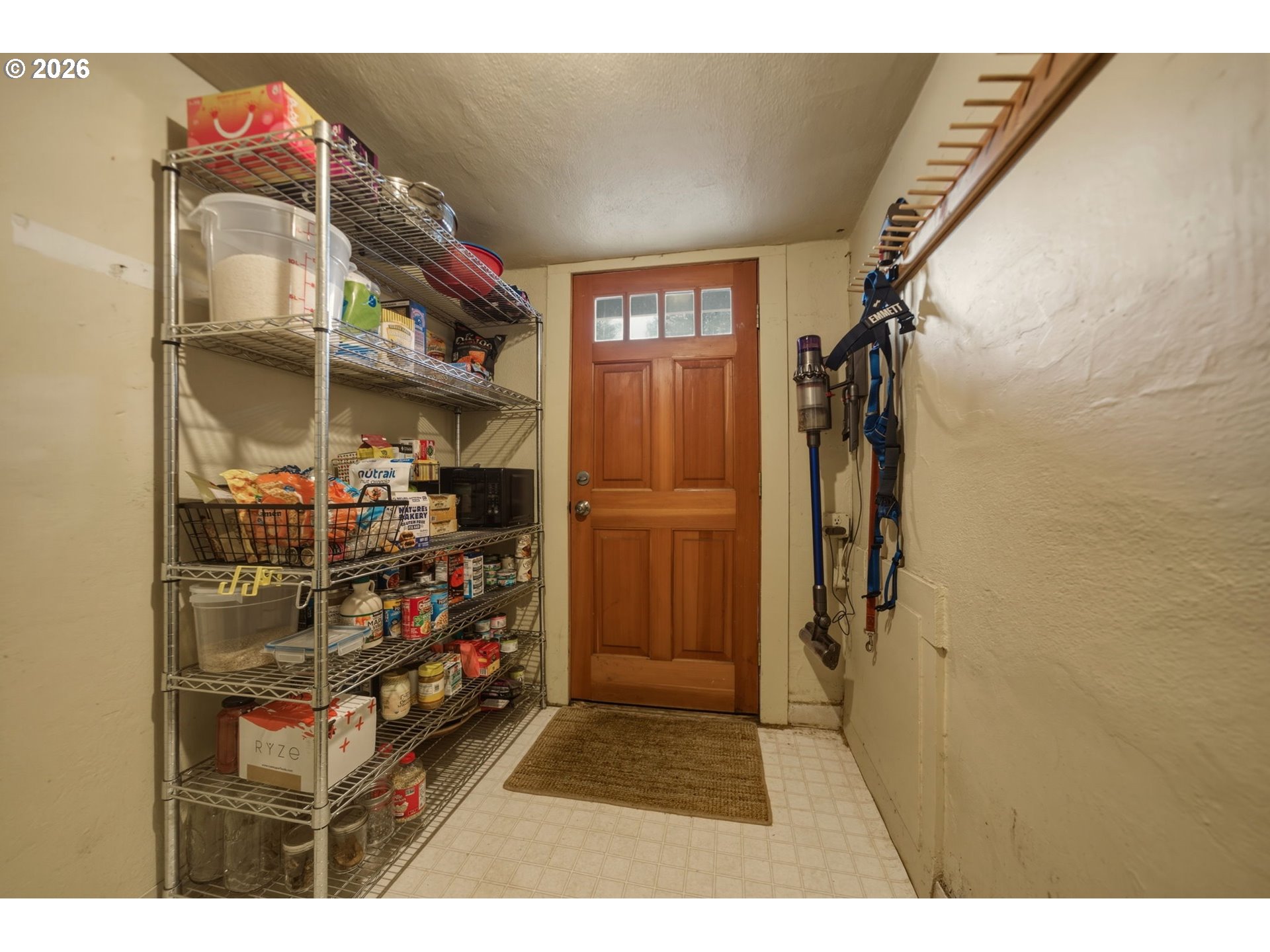 property viewer photo 26