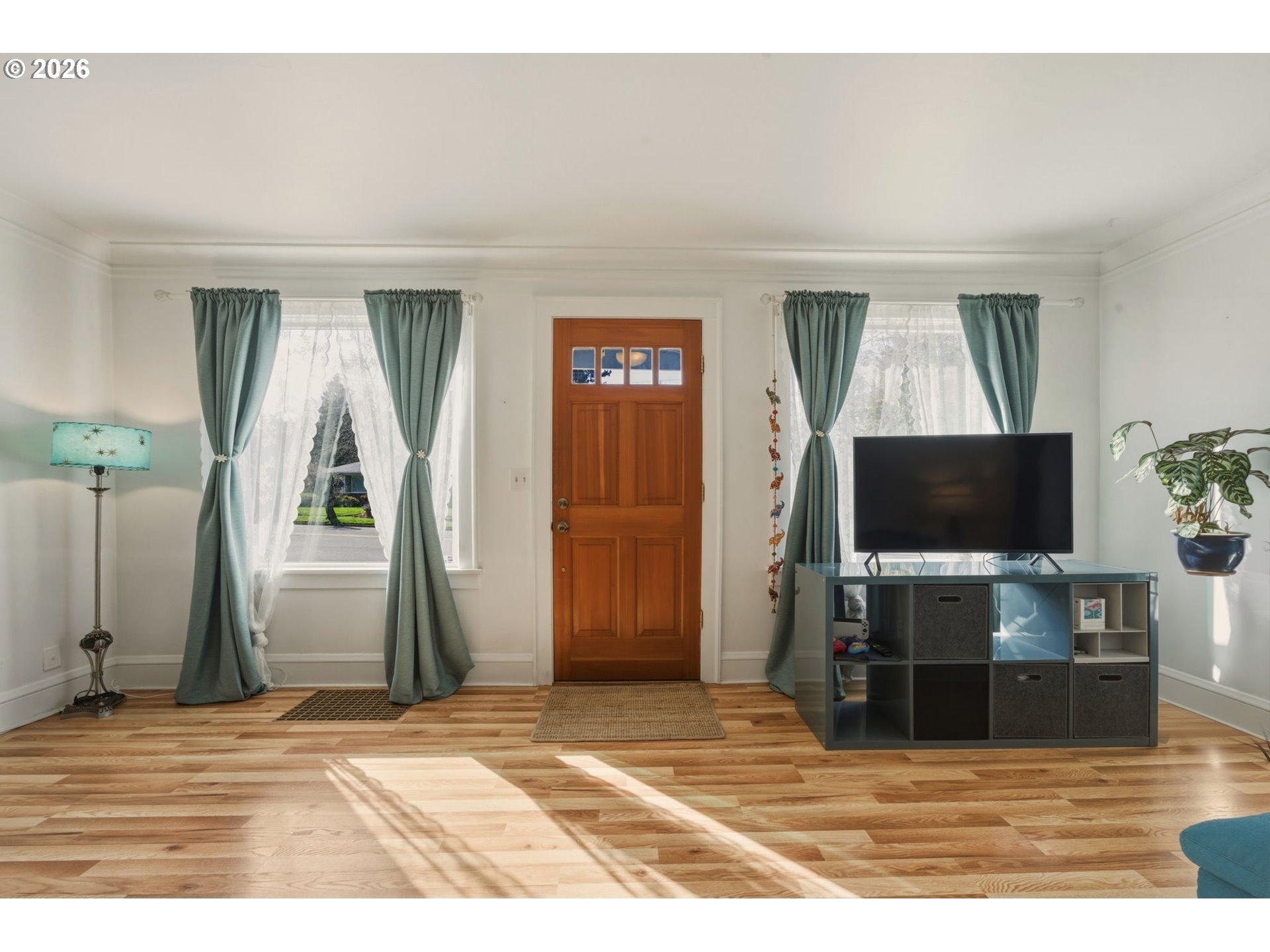 property viewer photo 6