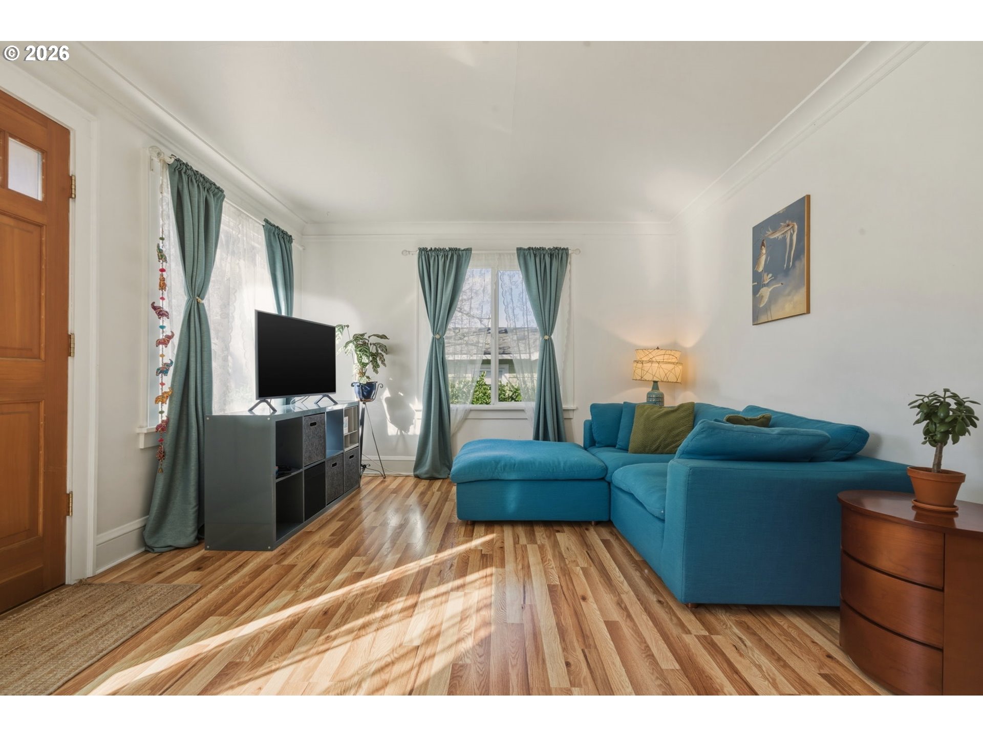 property viewer photo 8