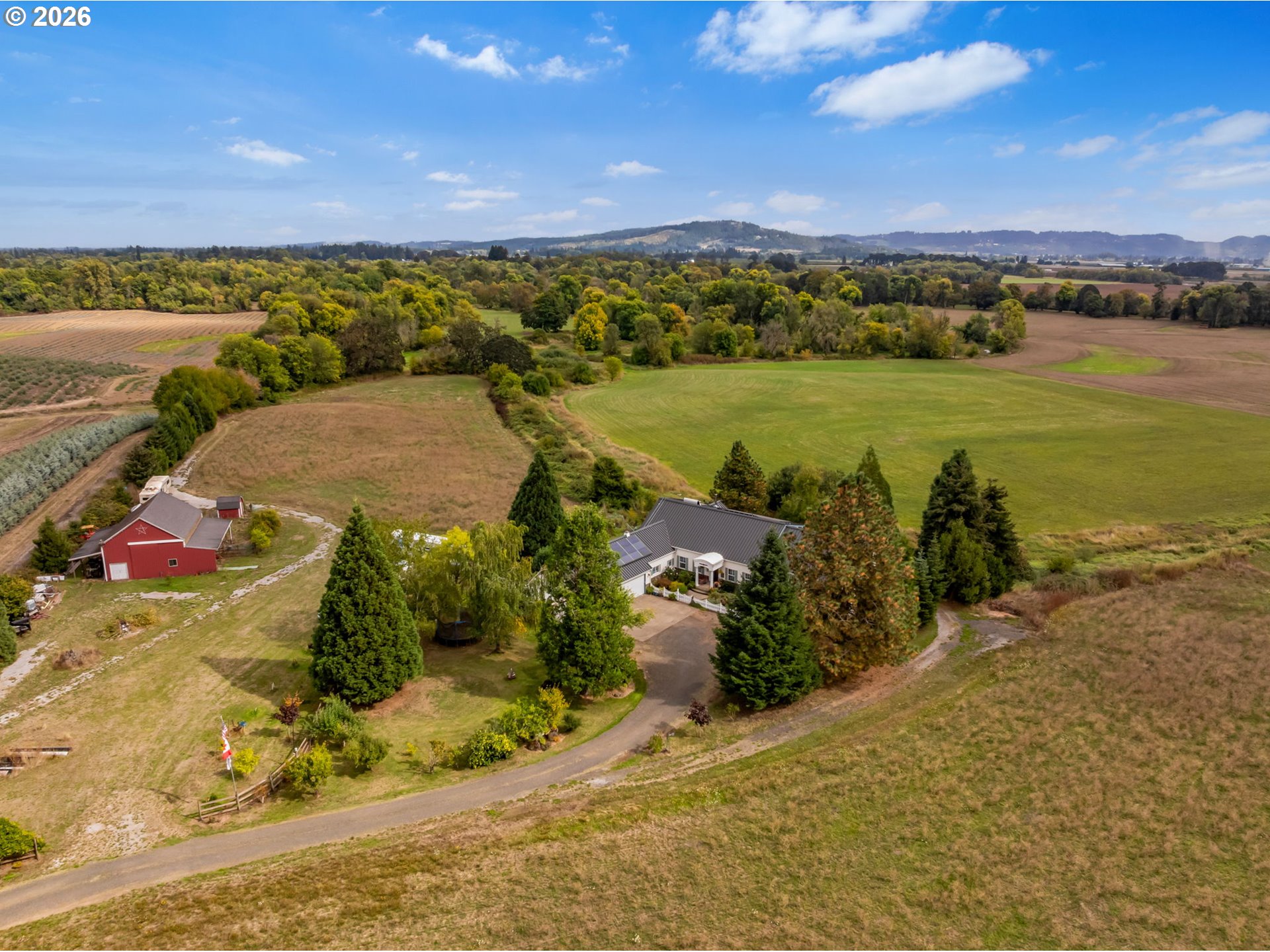 main property photo 40