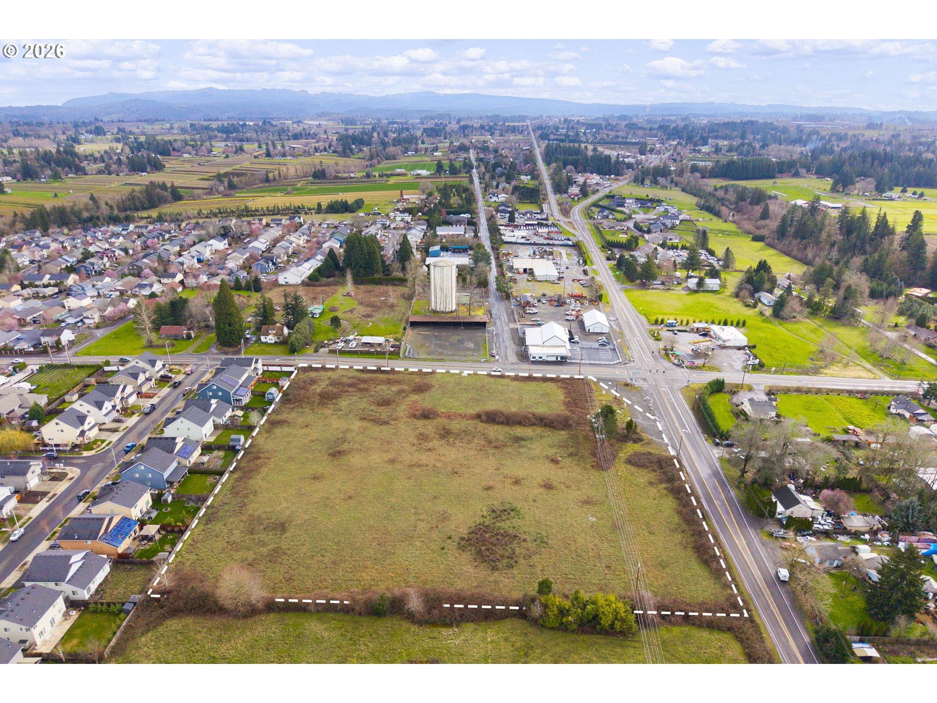 main property photo 19
