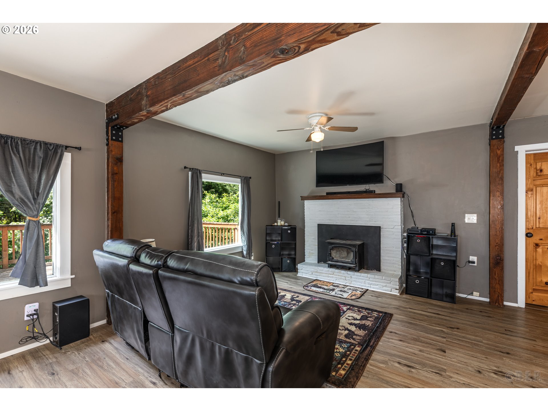 main property photo 2