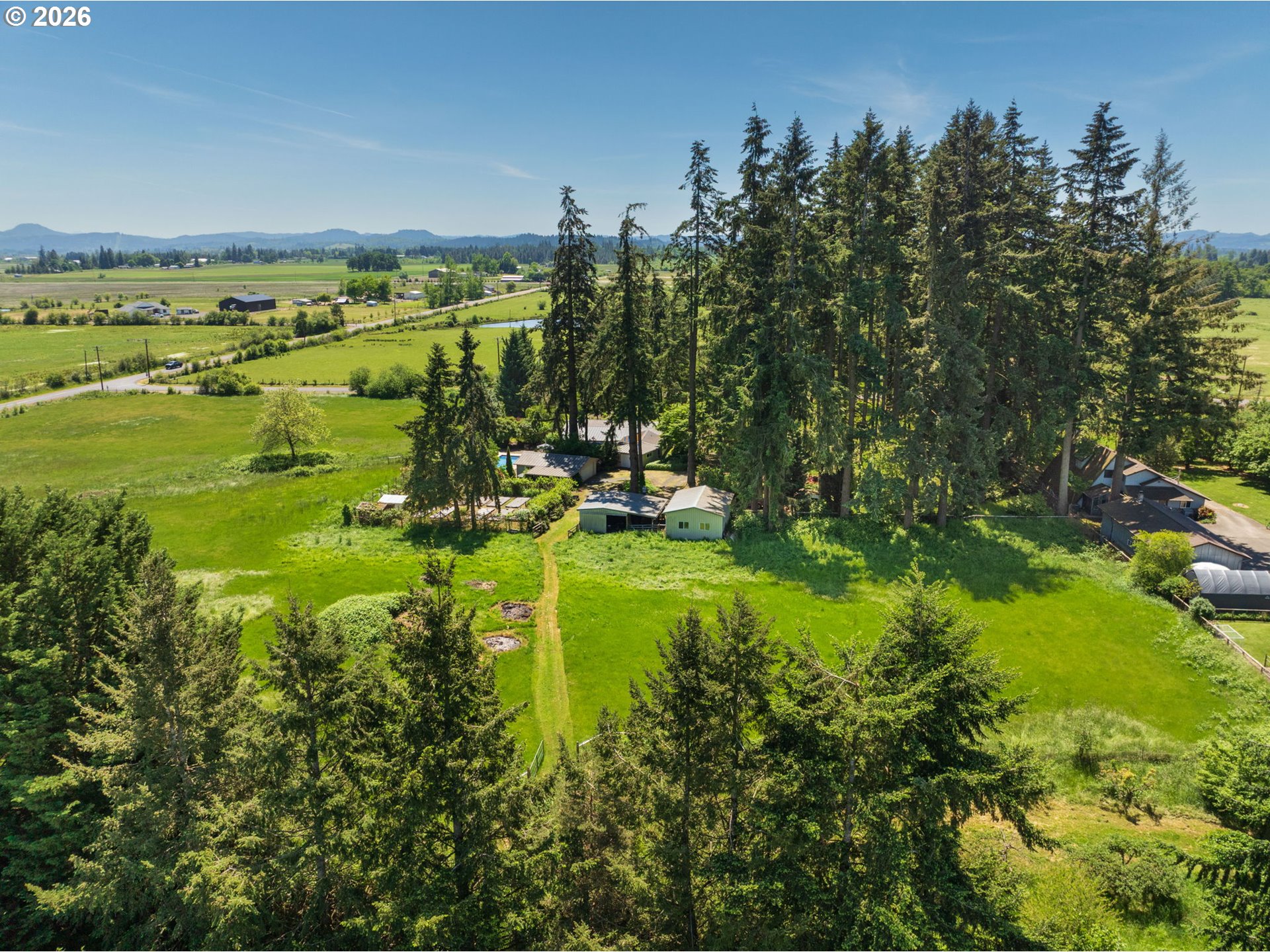 main property photo 44