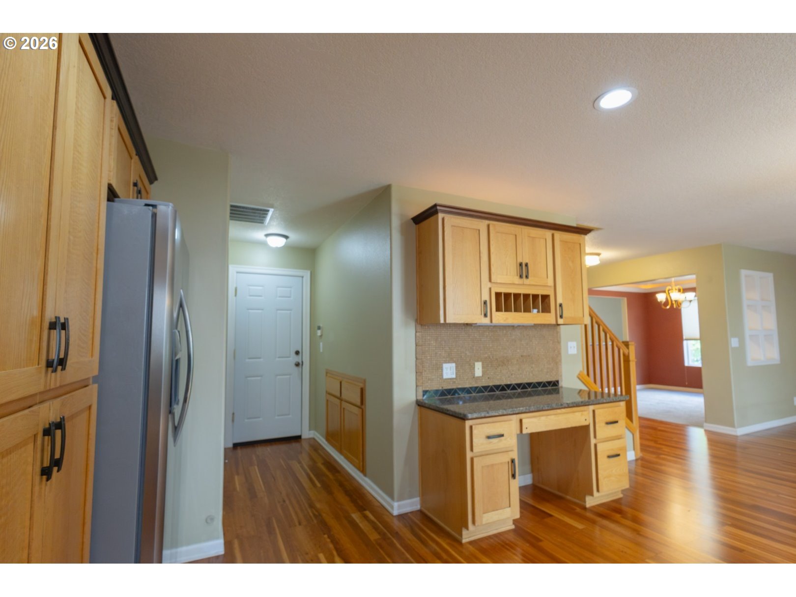 main property photo 19
