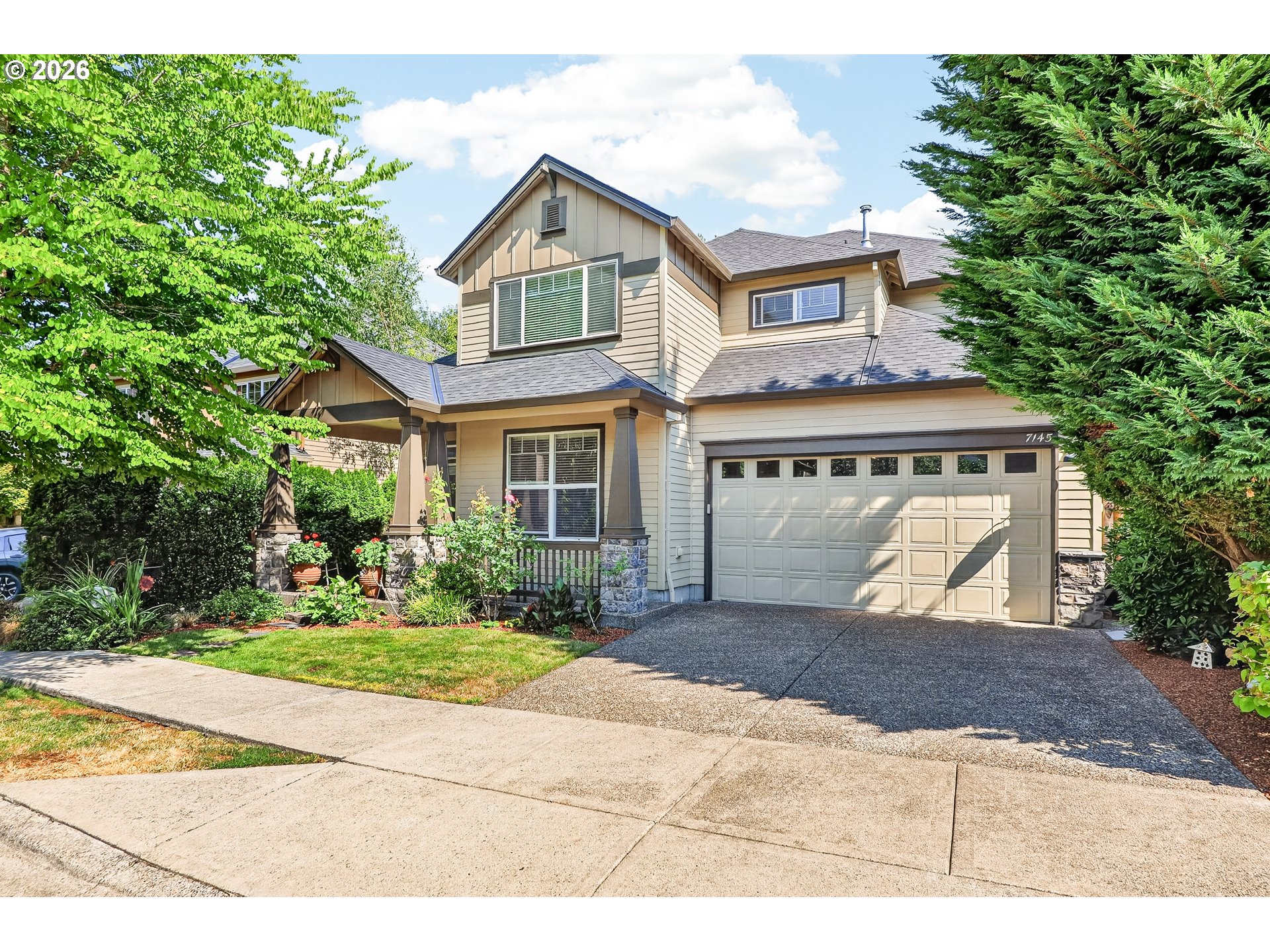 main property photo 0