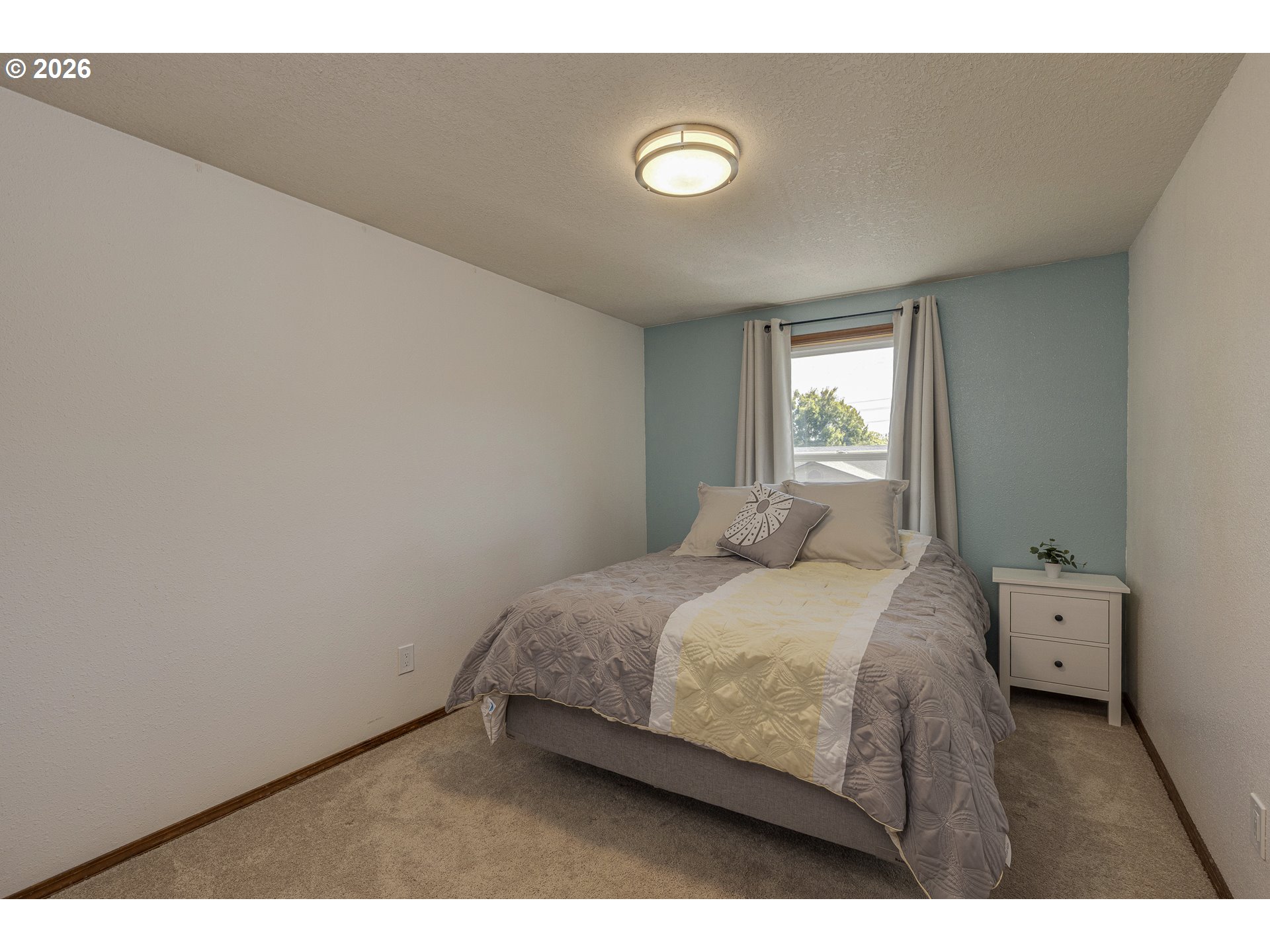 property viewer photo 15