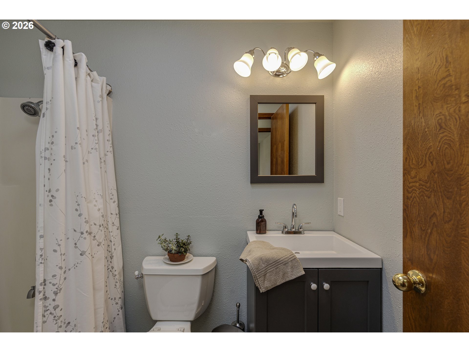 property viewer photo 17
