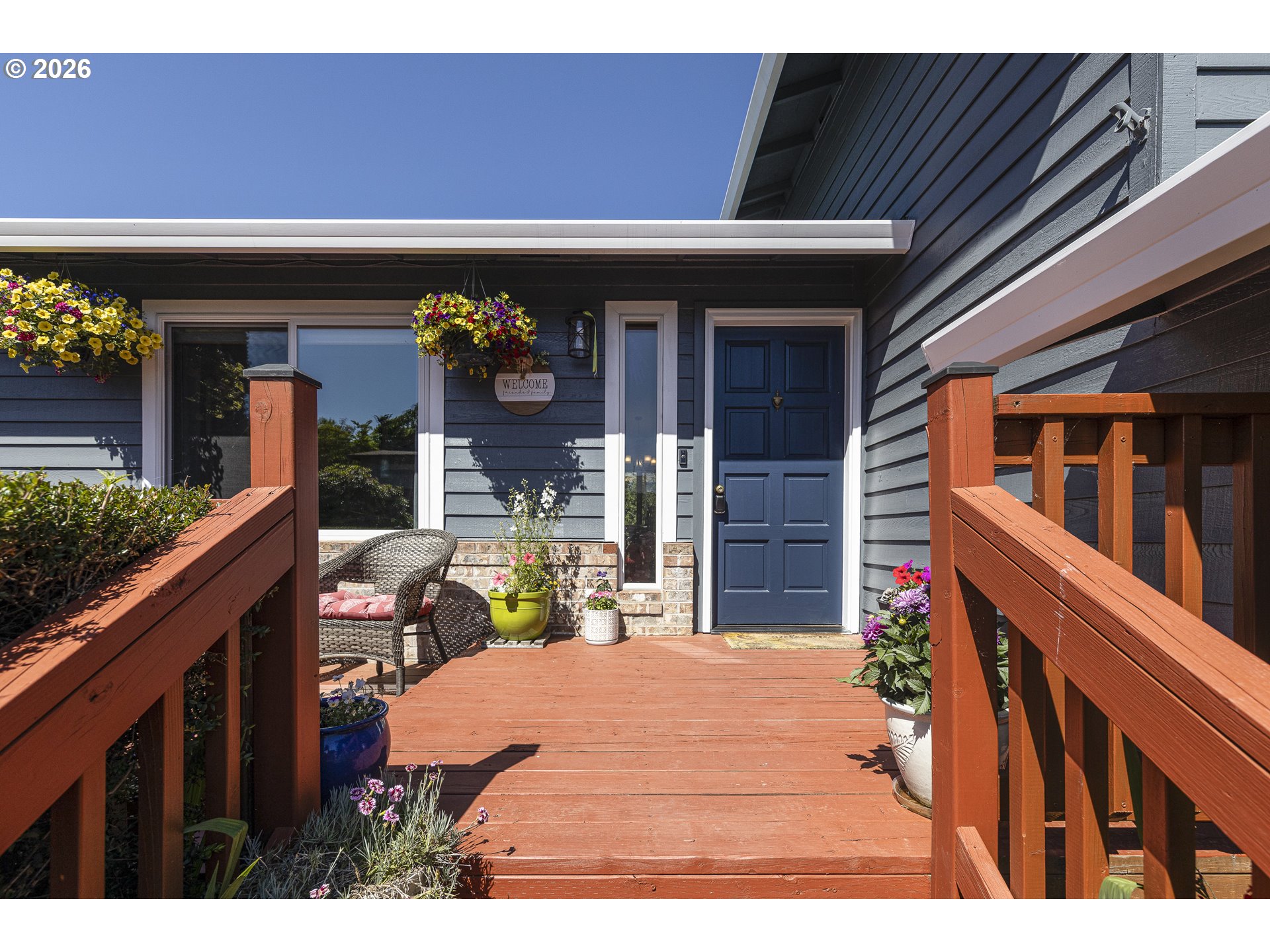 property viewer photo 3