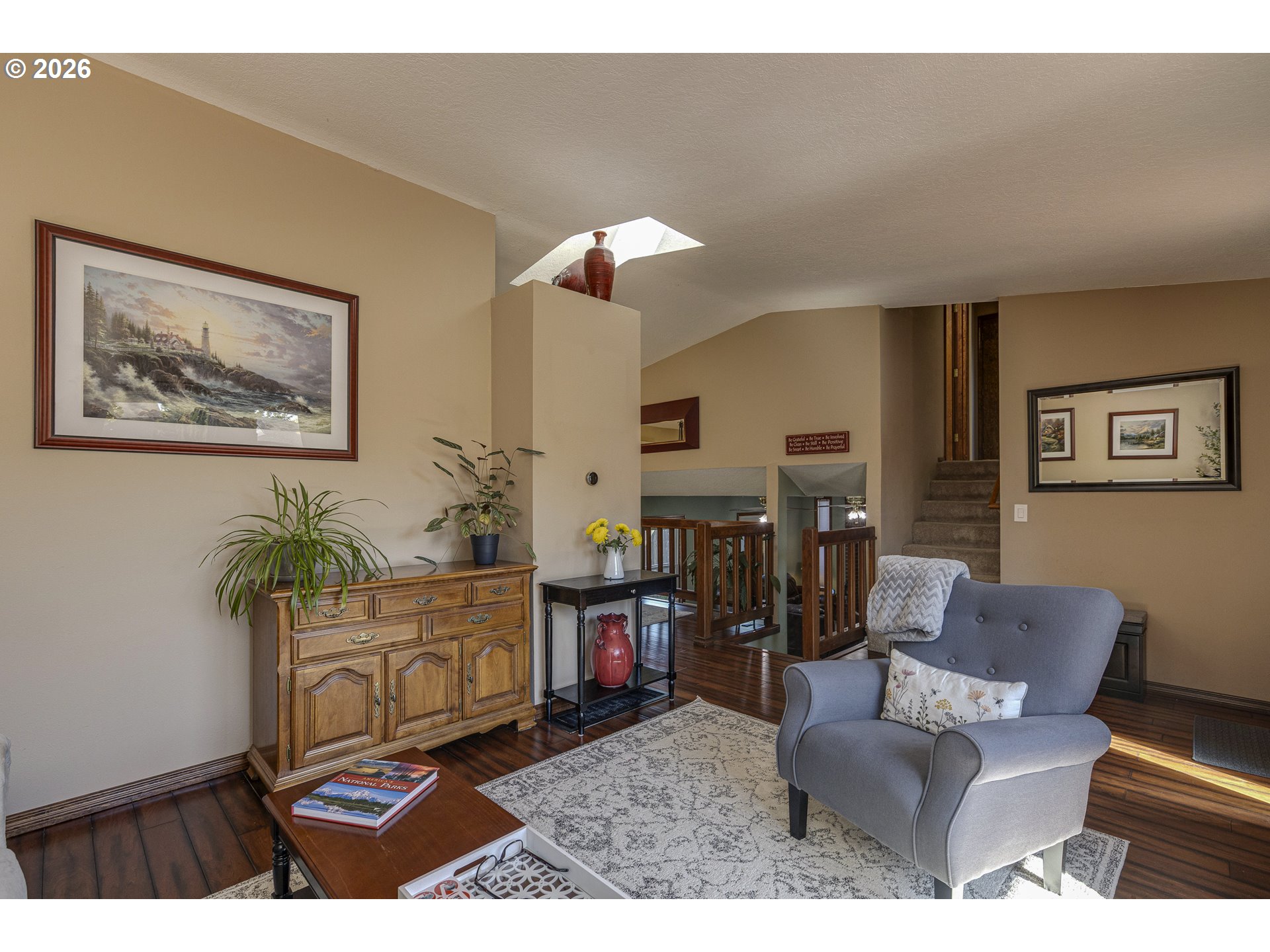 property viewer photo 7