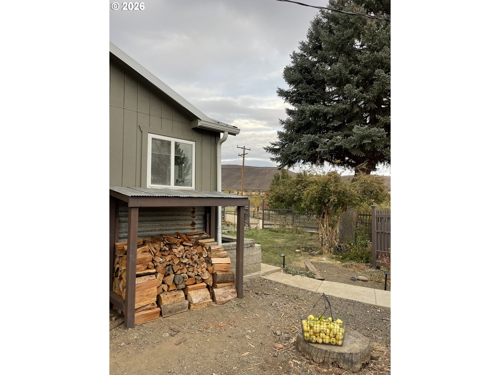 main property photo 18