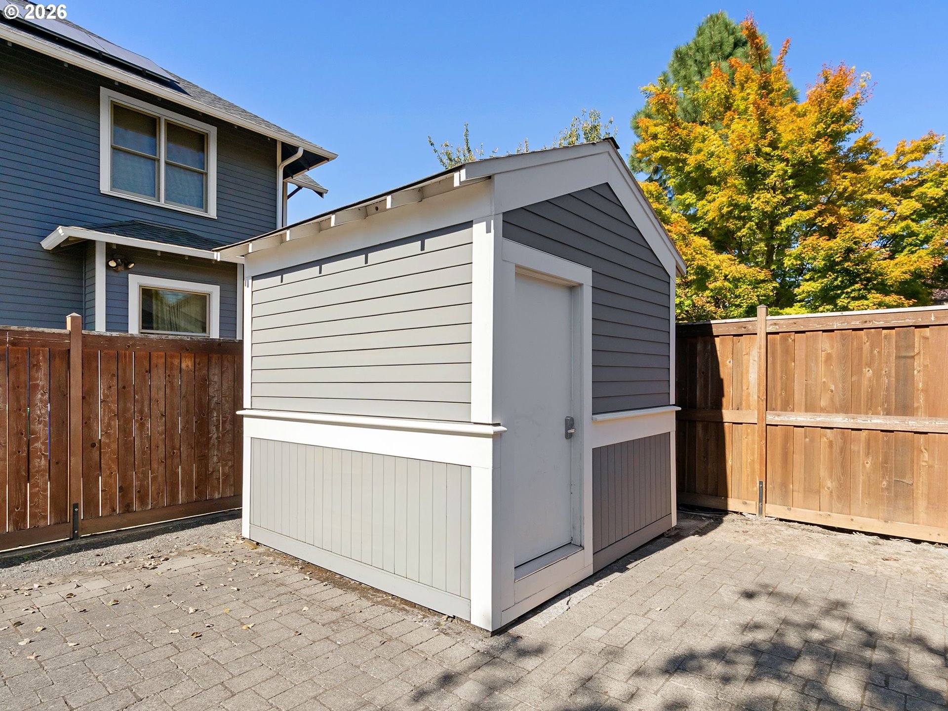 main property photo 42