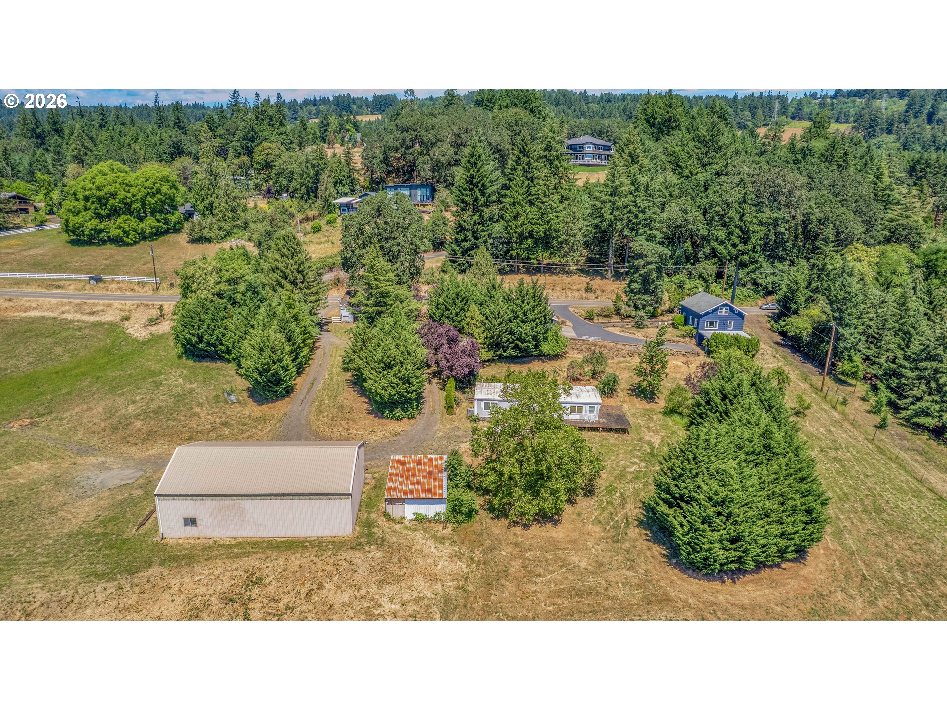 main property photo 12