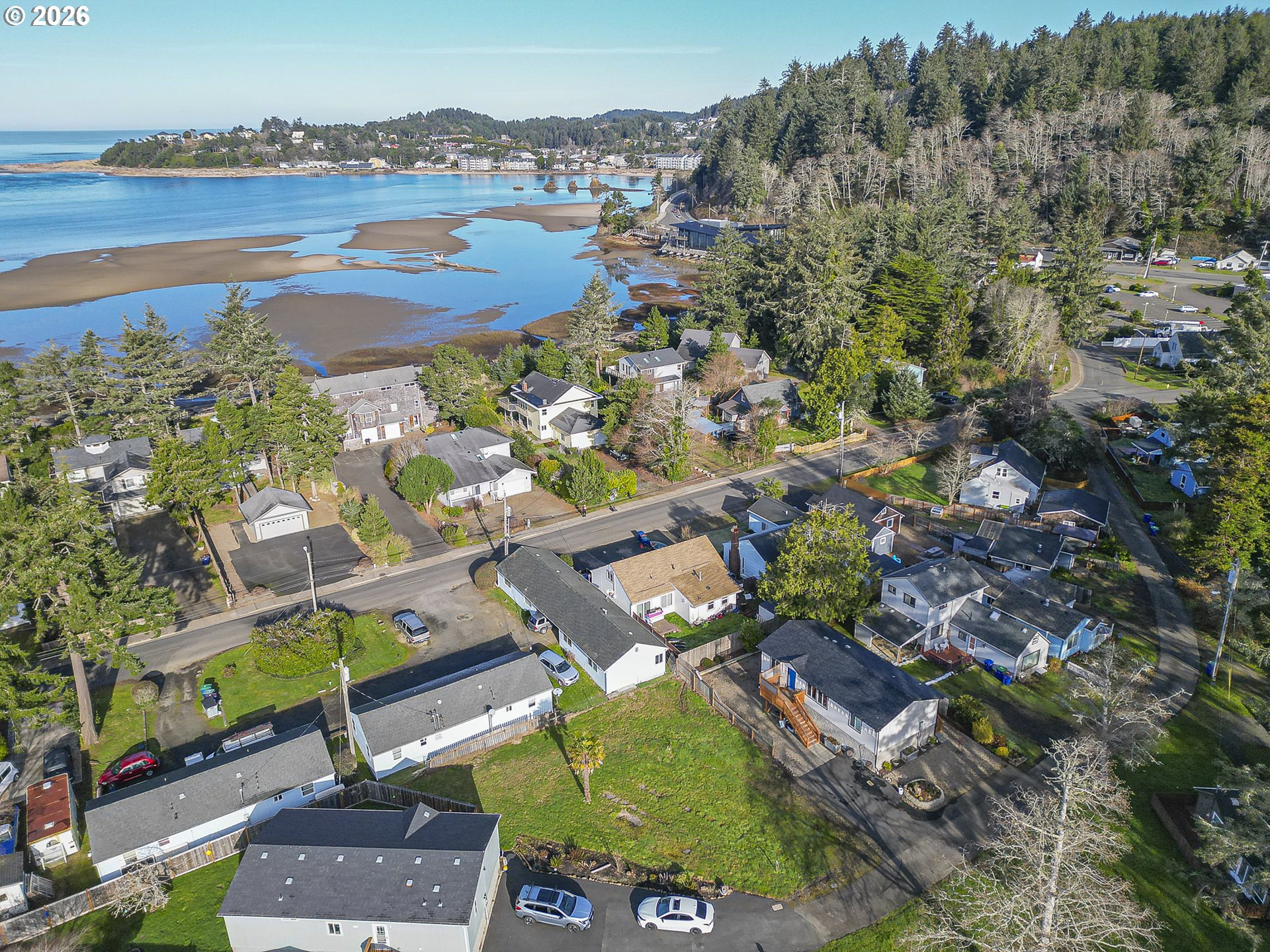 main property photo 37