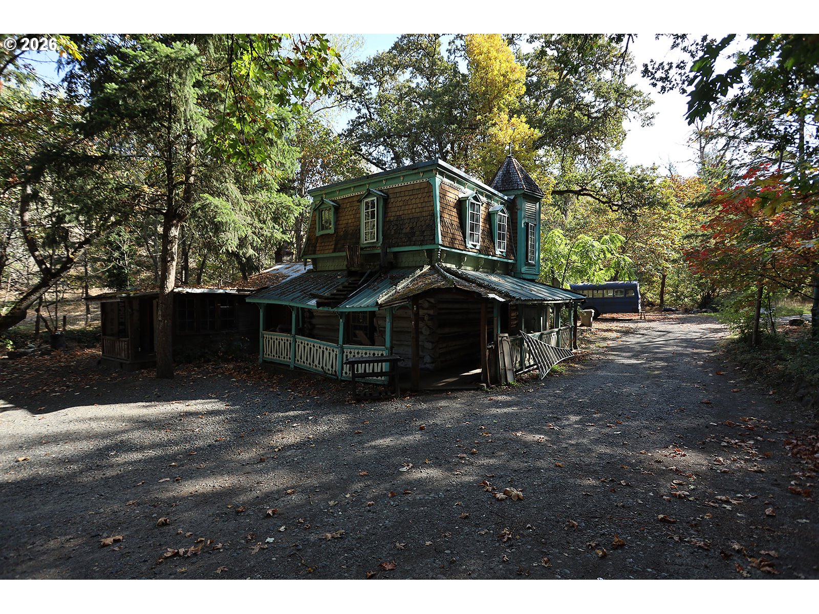 main property photo 19
