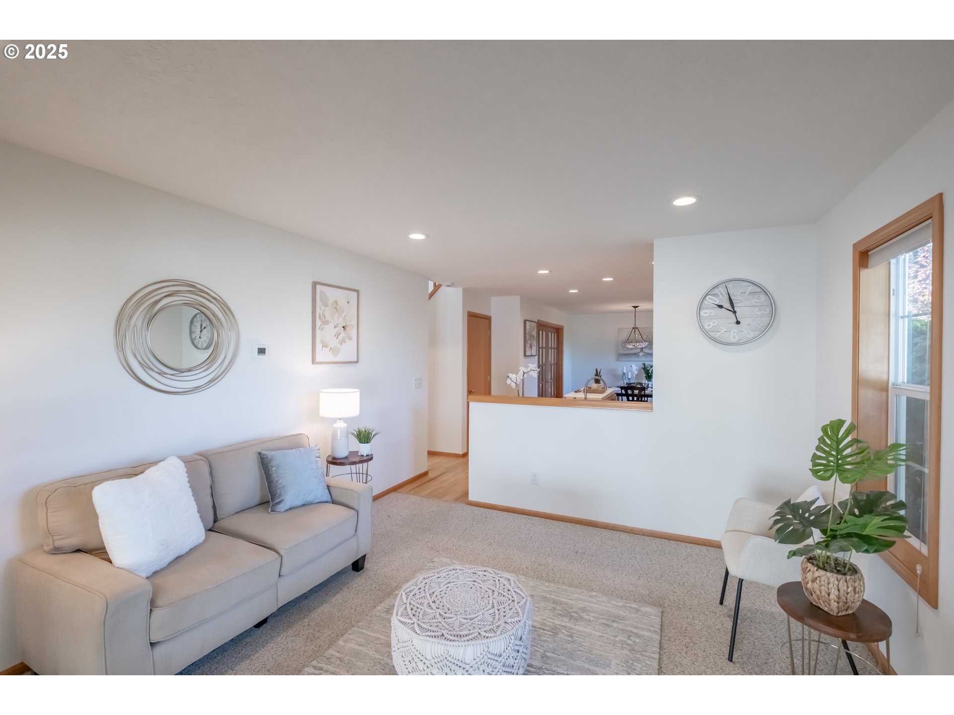 property viewer photo 22