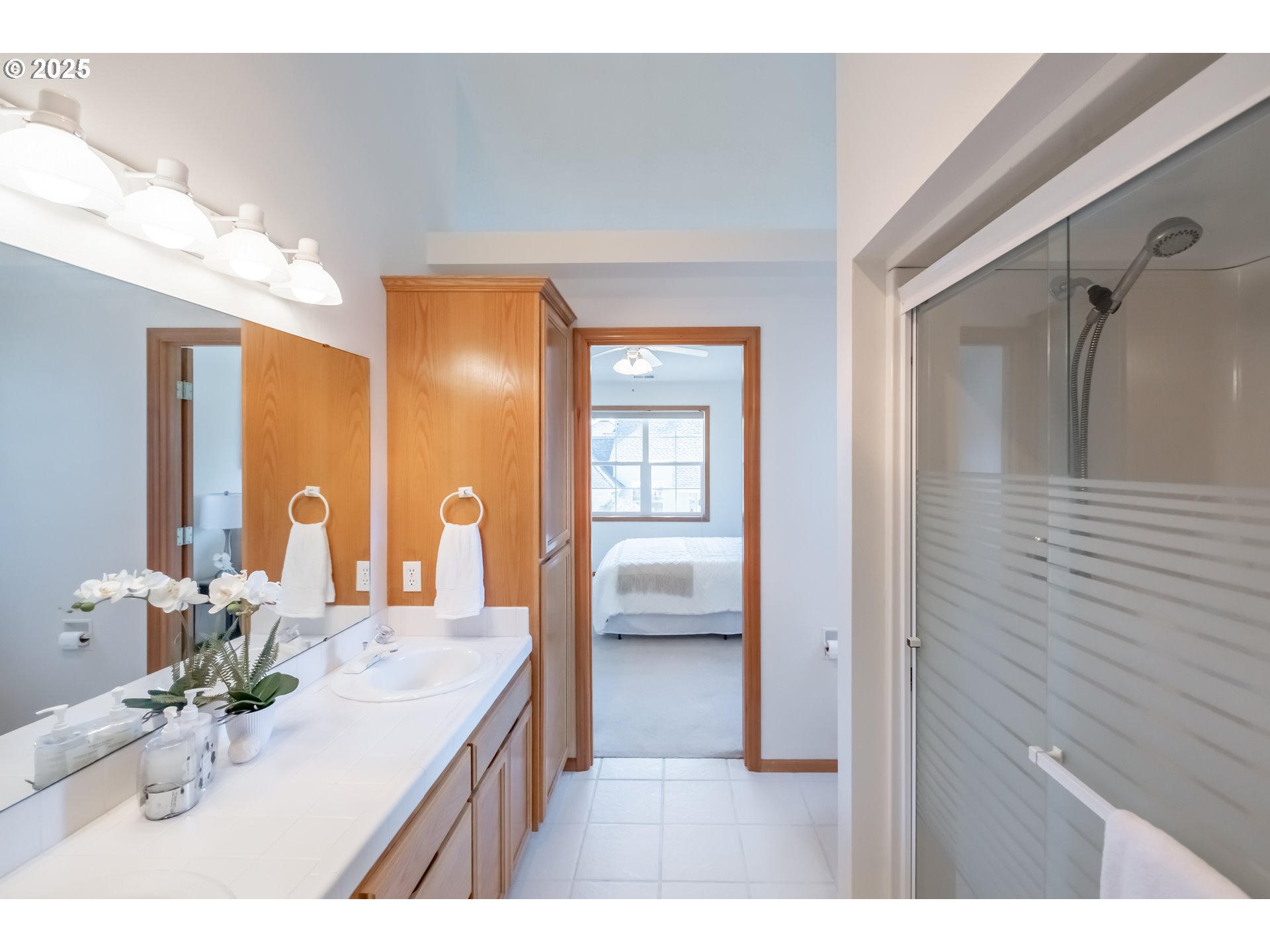 property viewer photo 29
