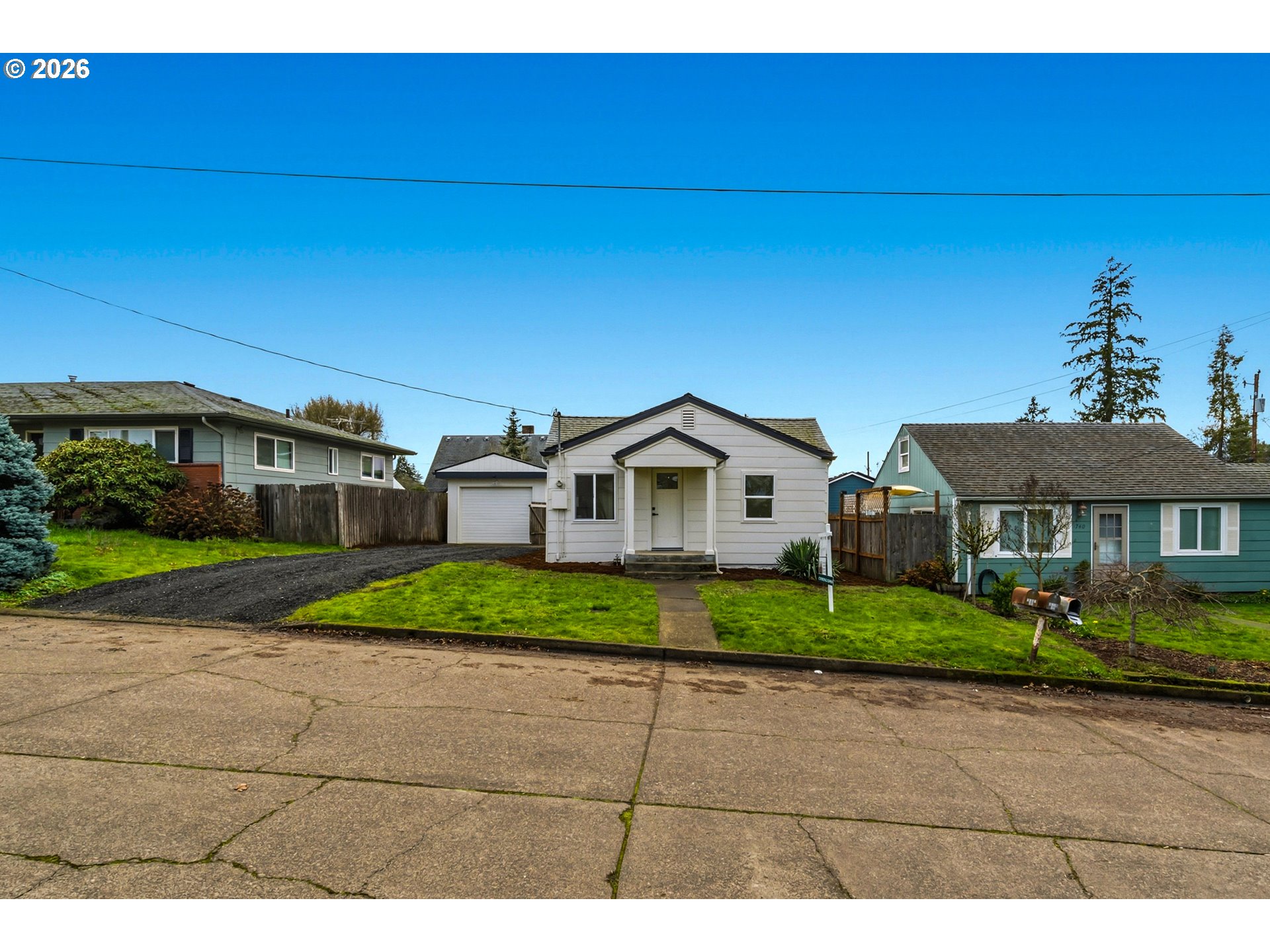 main property photo 0