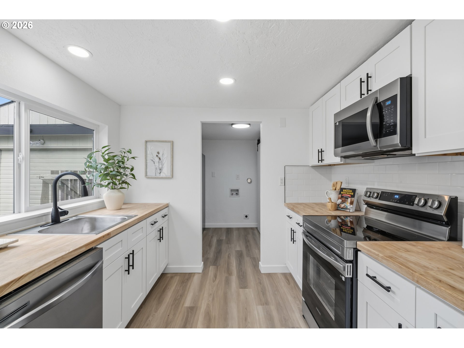 property viewer photo 21