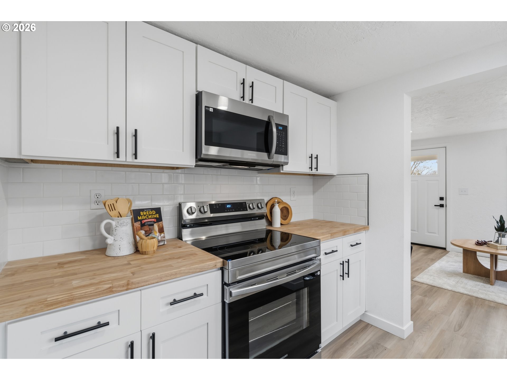 property viewer photo 23