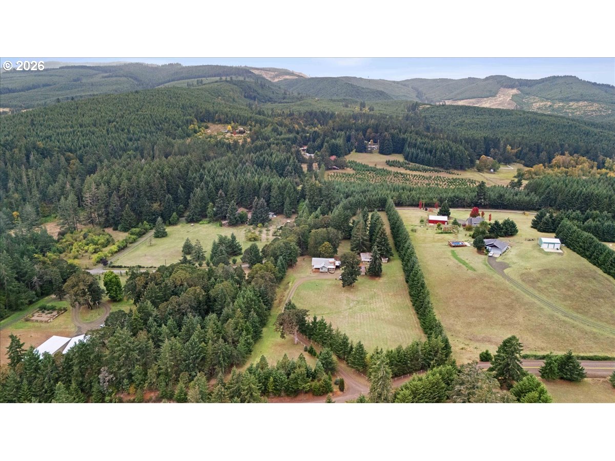 main property photo 20