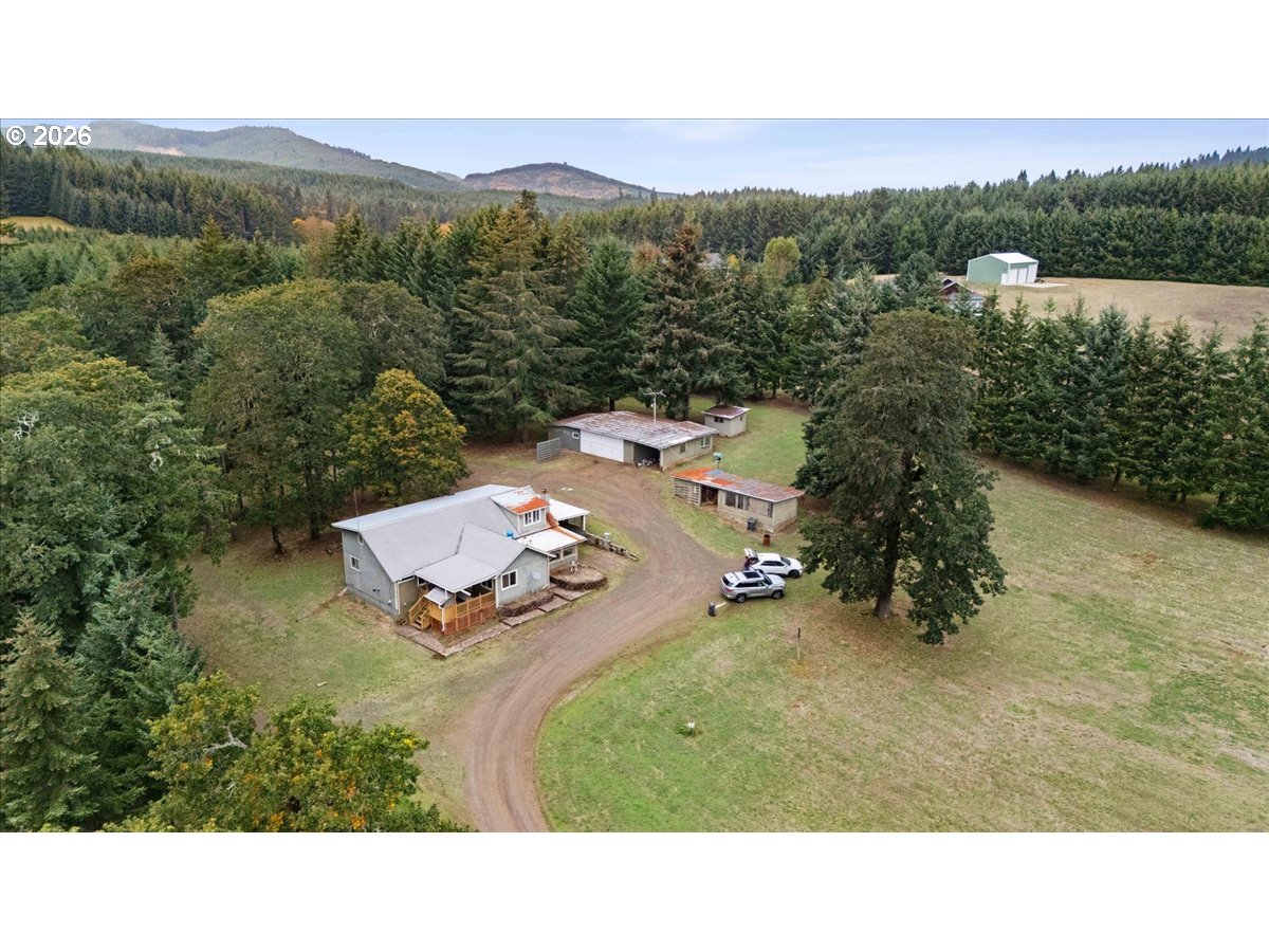 main property photo 23