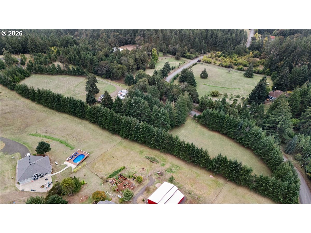 main property photo 24