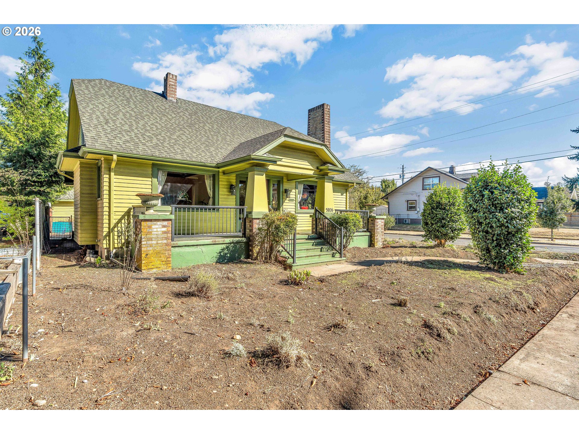 main property photo 2
